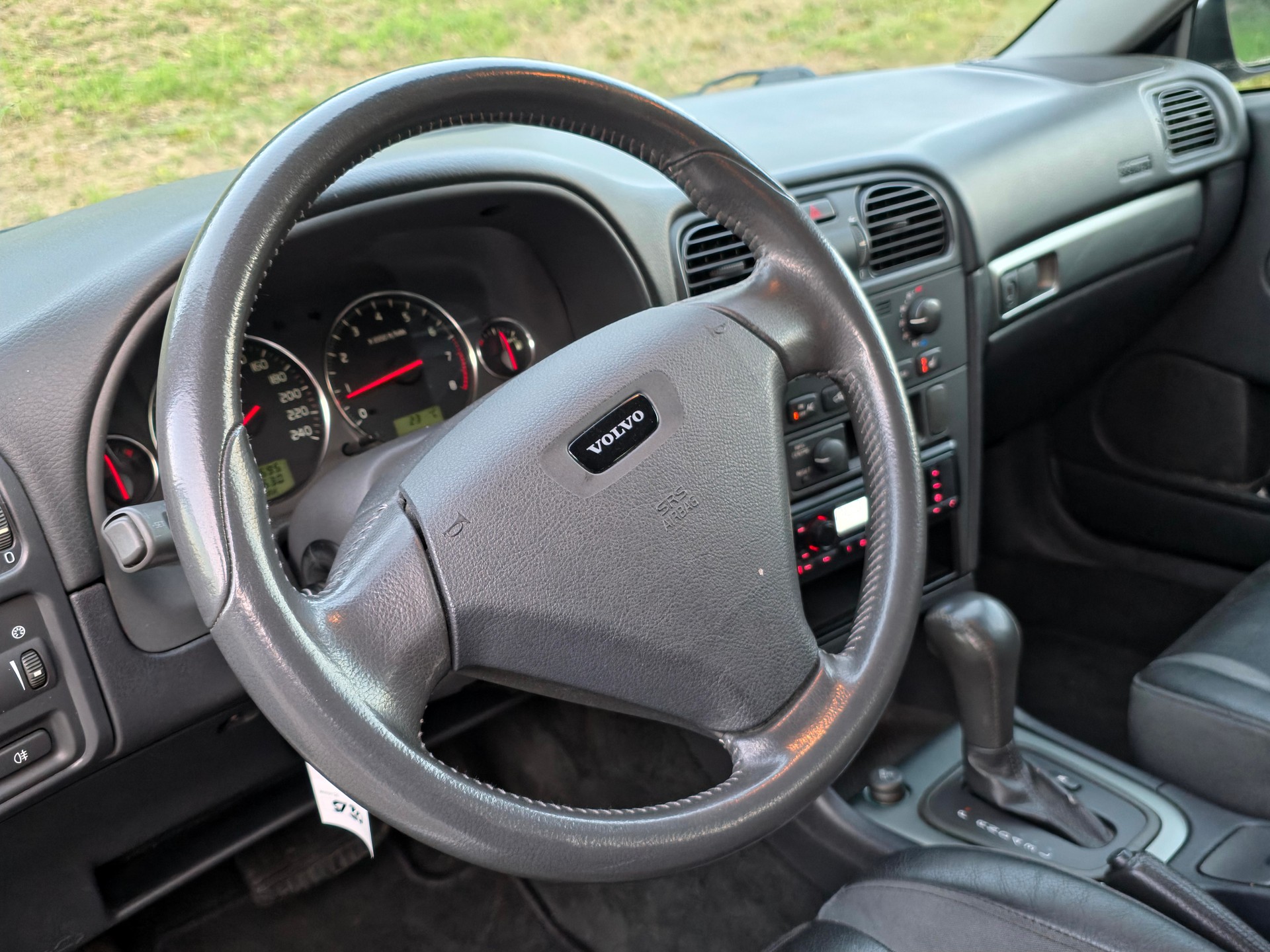 VOLVO V40 2.0Turbo | Automat | Kombi-image-4