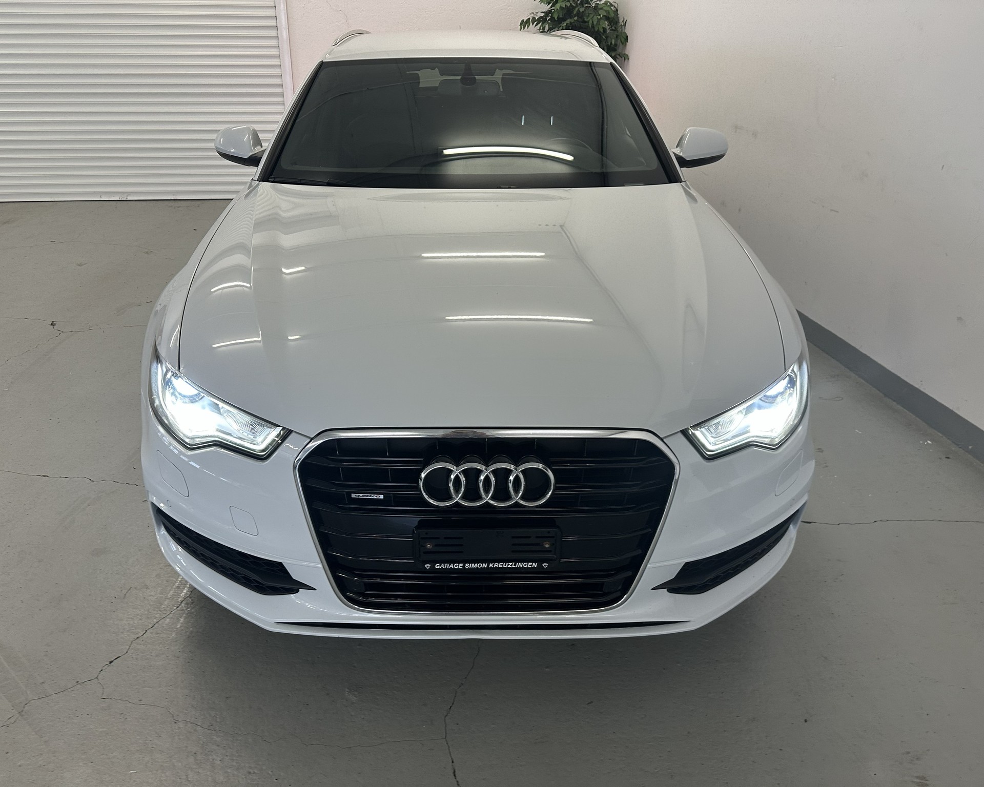 AUDI A6 Avant 3.0 TDI V6 quattro S-tronic-image-1