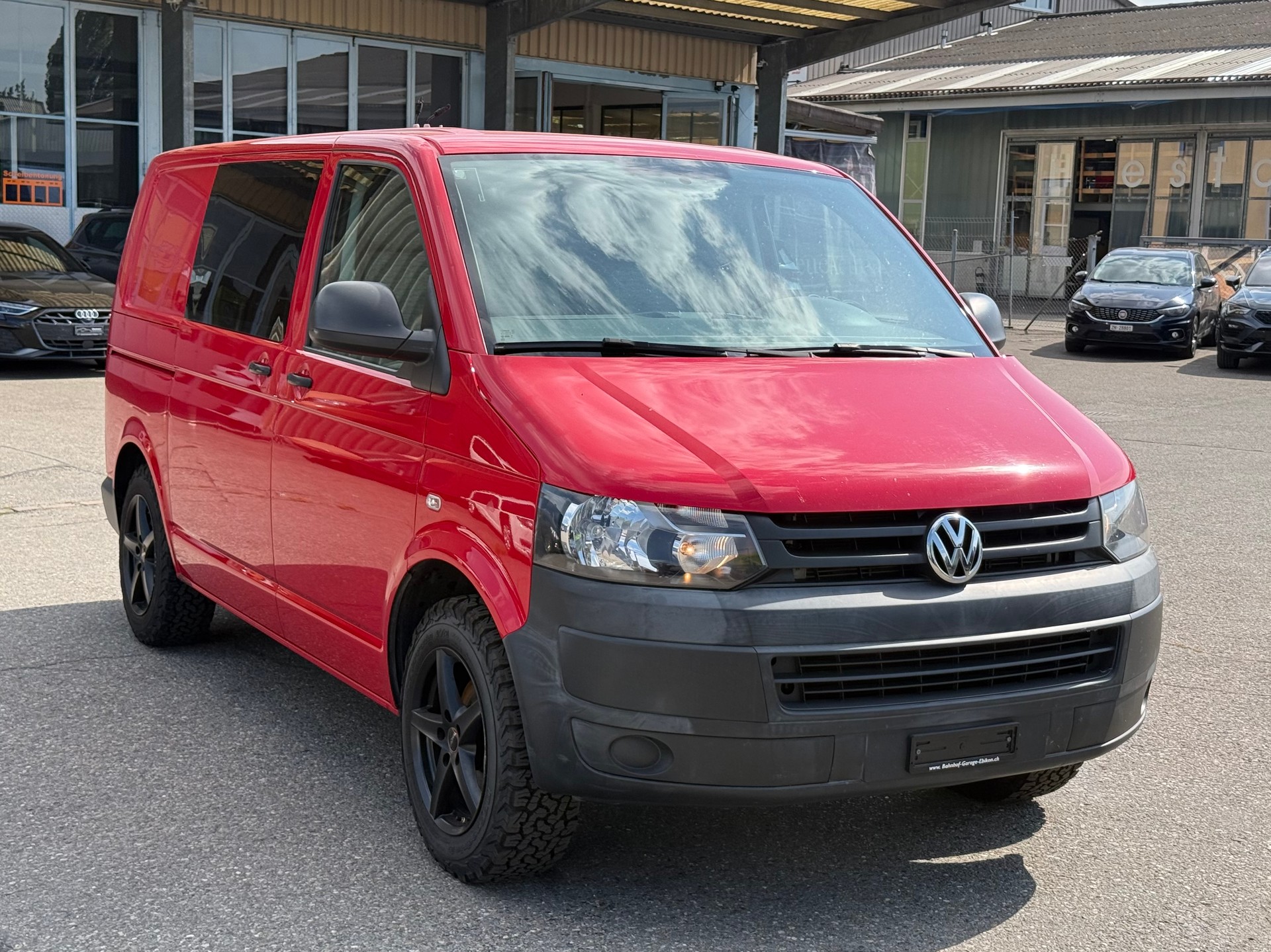 VW T5 2.0 TDI Entry-image-2