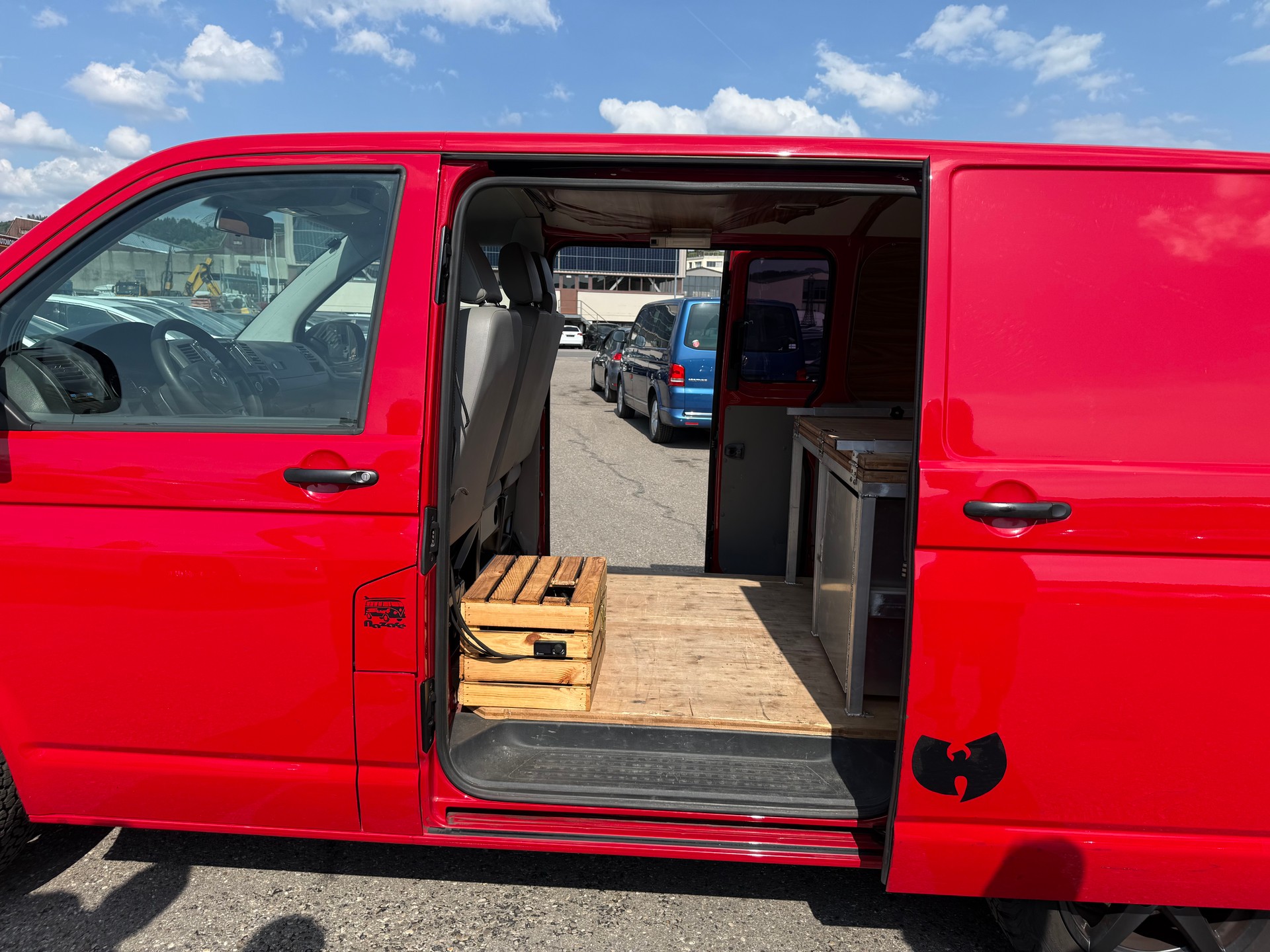 VW T5 2.0 TDI Entry-image-10