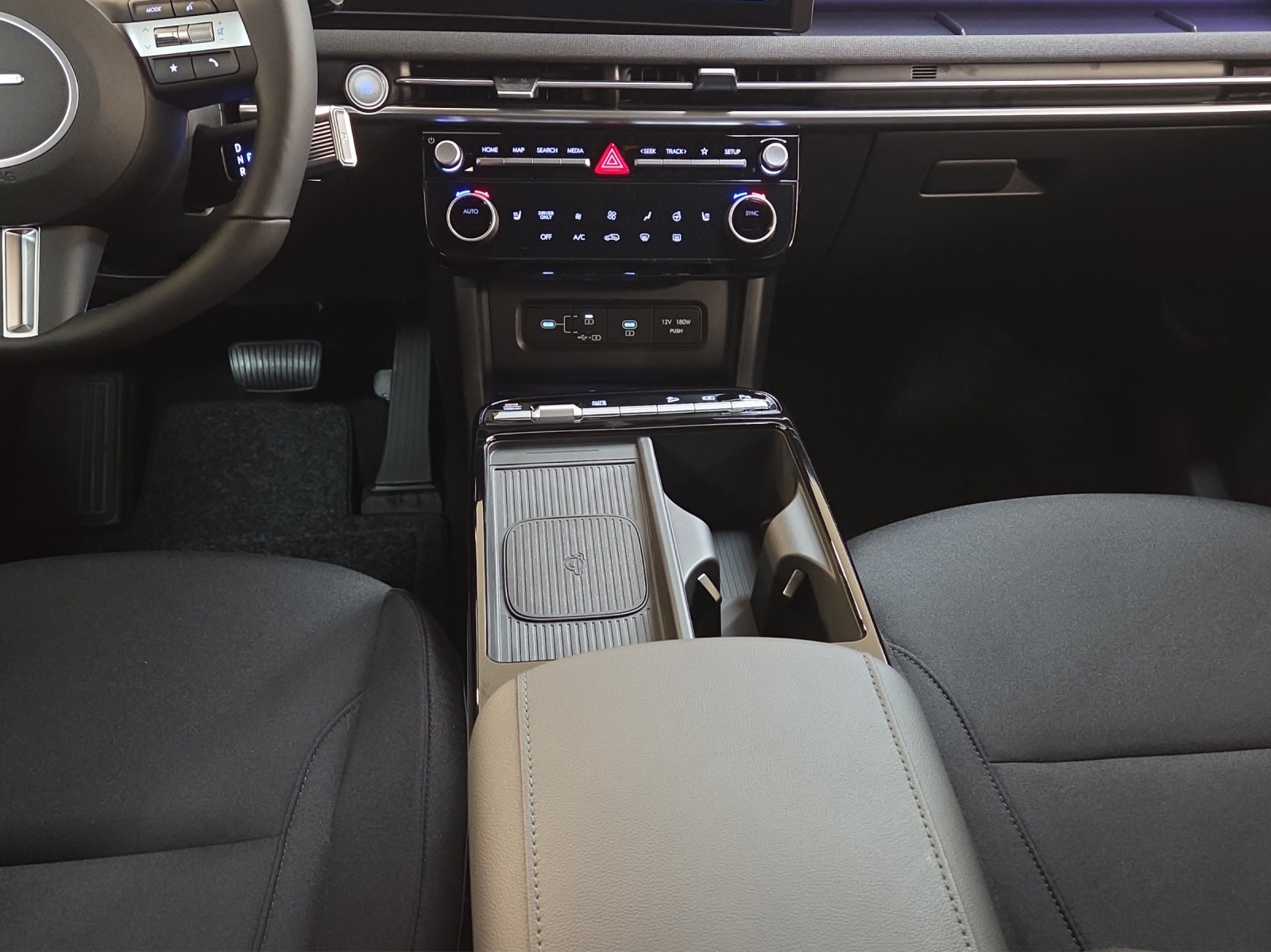 HYUNDAI Tucson 1.6 TGDI HEV Origo 4WD-image-17