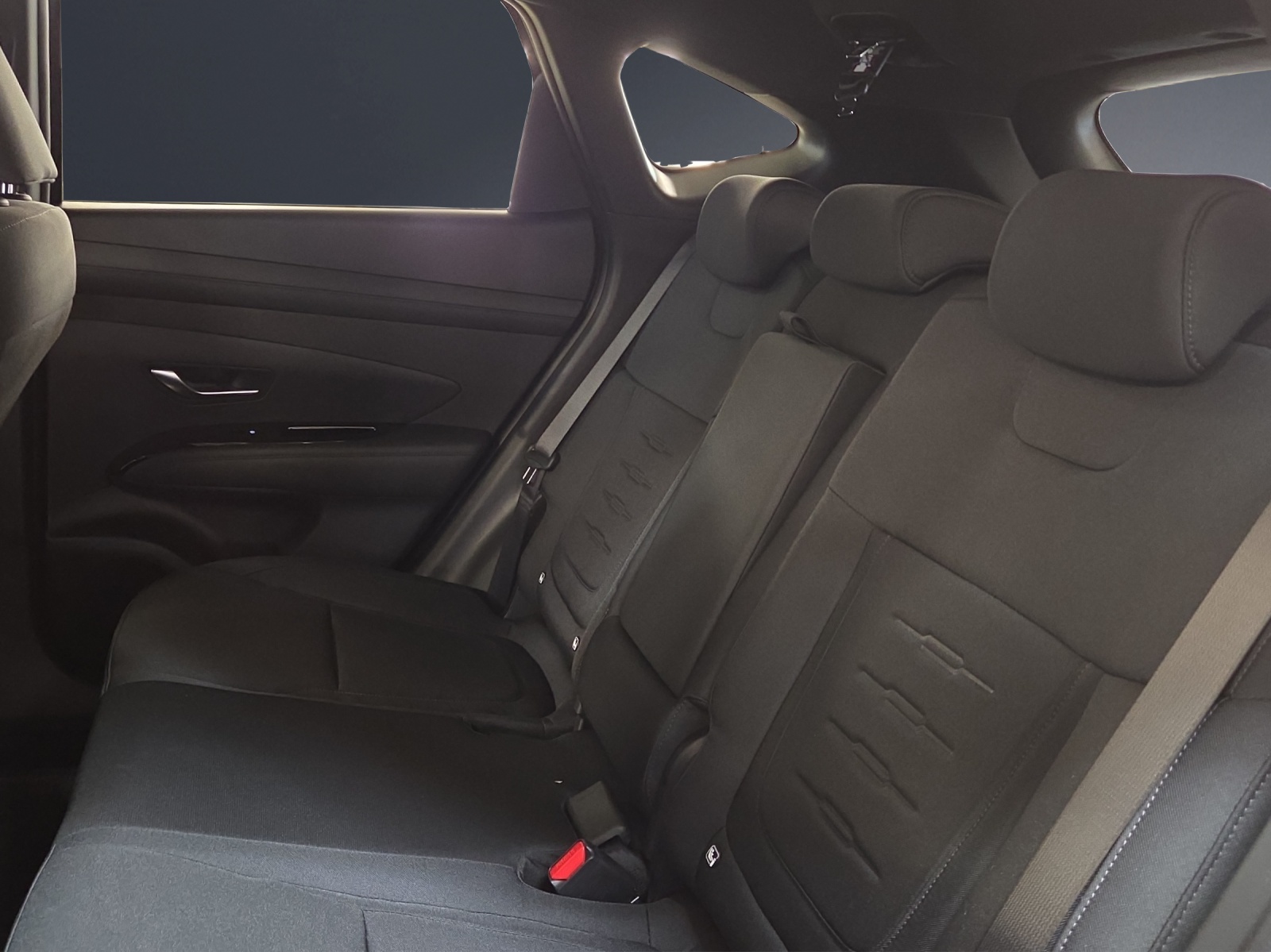 HYUNDAI Tucson 1.6 TGDI HEV Origo 4WD-image-18