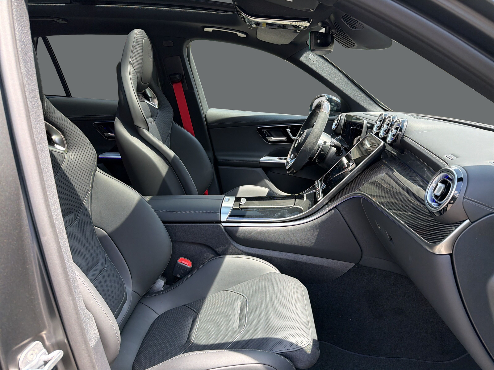 MERCEDES-BENZ GLC 53 AMG-image-17
