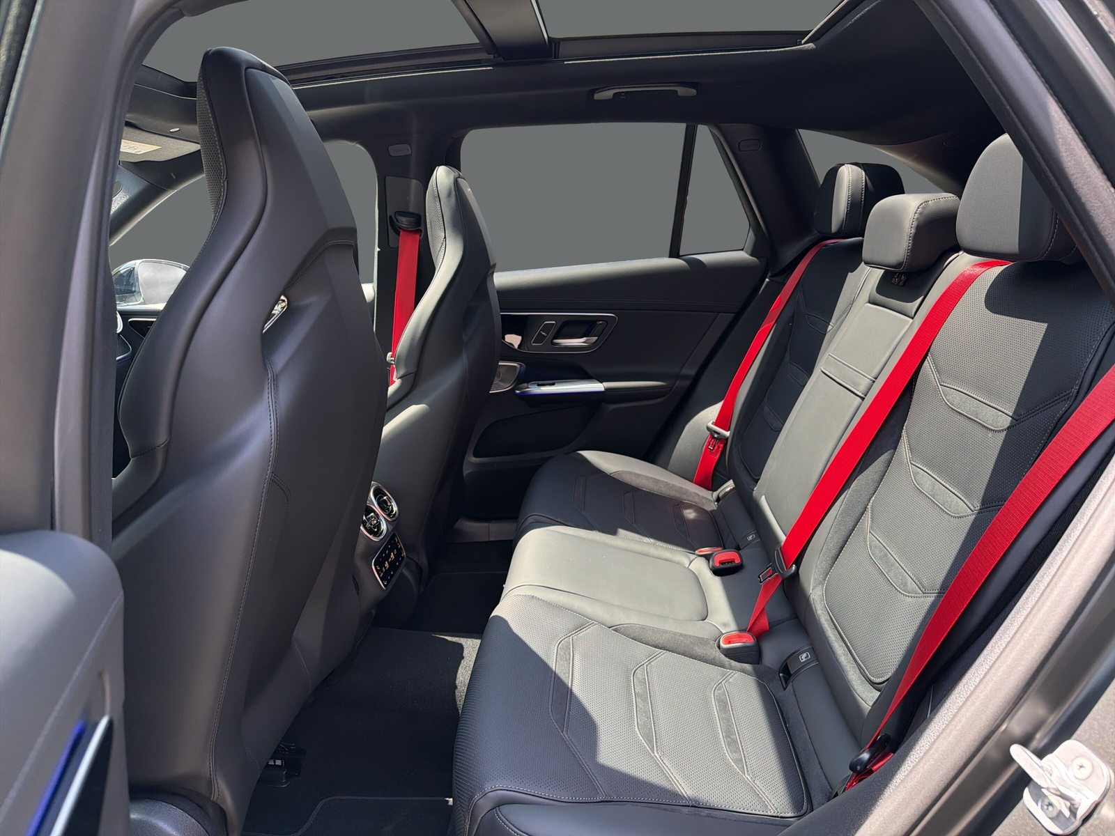 MERCEDES-BENZ GLC 53 AMG-image-13