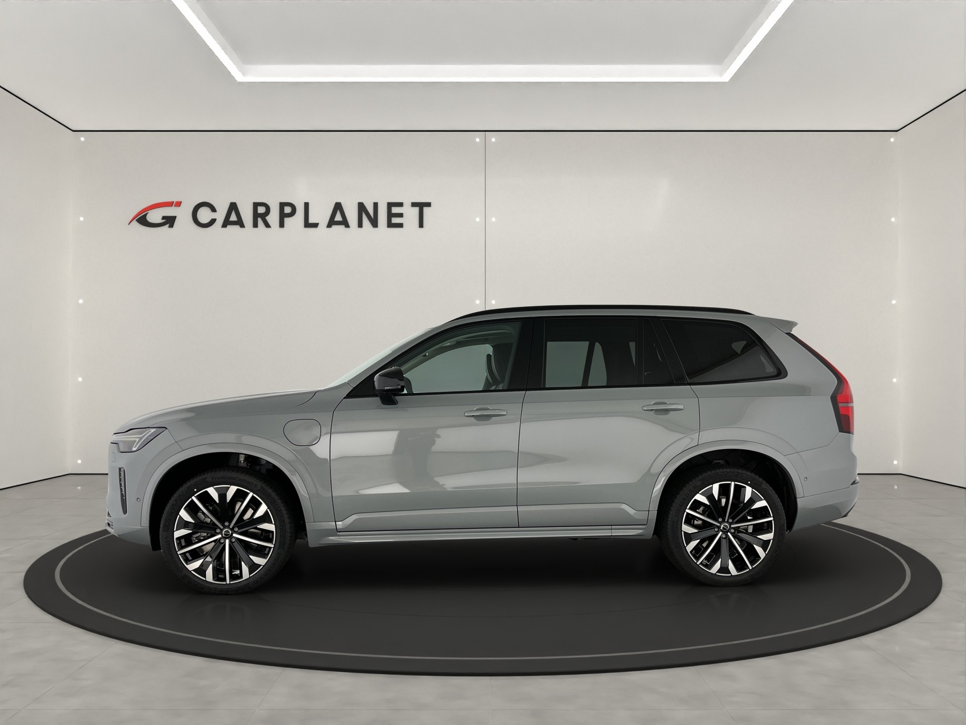VOLVO XC90 2.0 T8 TE Ultra Dark eAWD-image-4