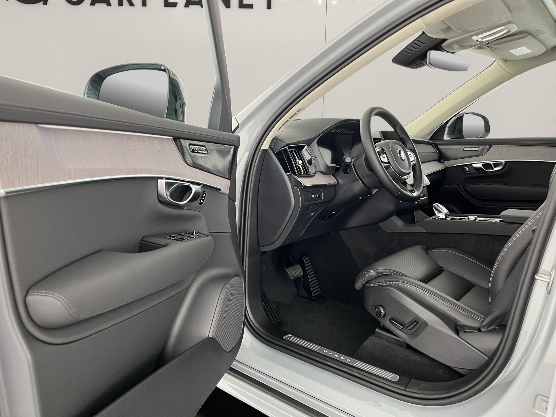 VOLVO XC90 2.0 T8 TE Ultra Dark eAWD-image-7