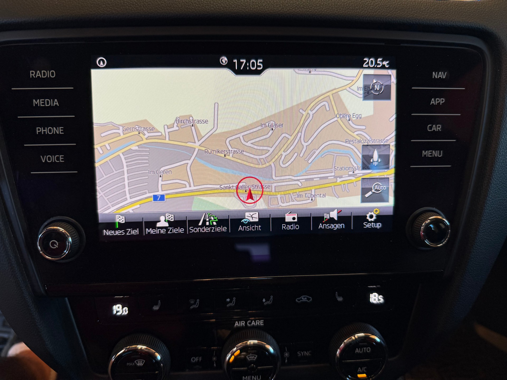 SKODA Octavia Combi 2.0 TSI RS DSG-image-12