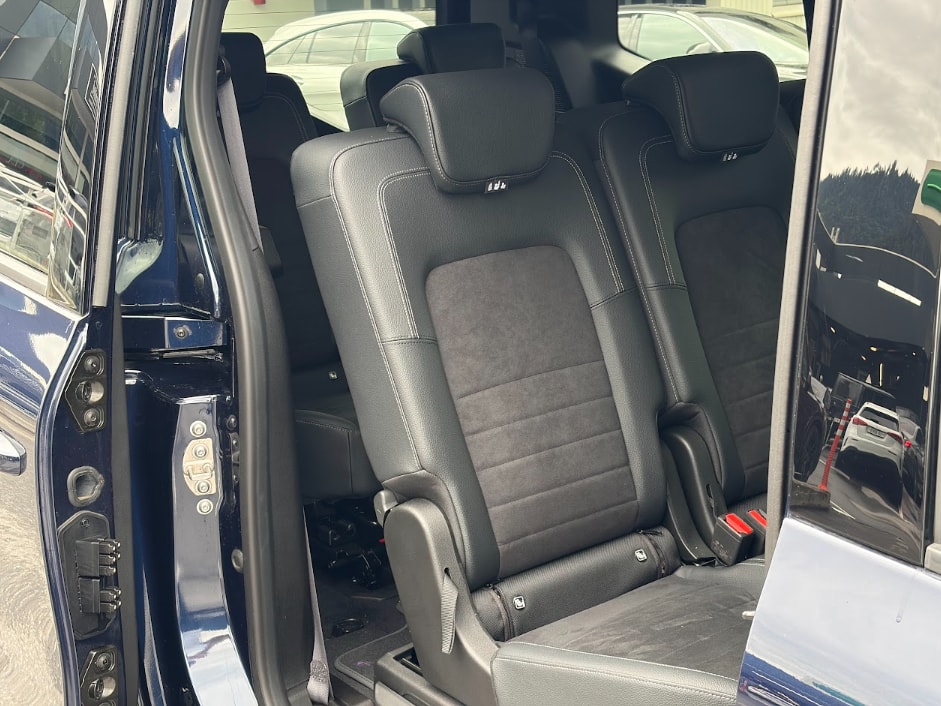 MERCEDES-BENZ T-Klasse T 180 Progressive Lang 7 Plätzer-image-9