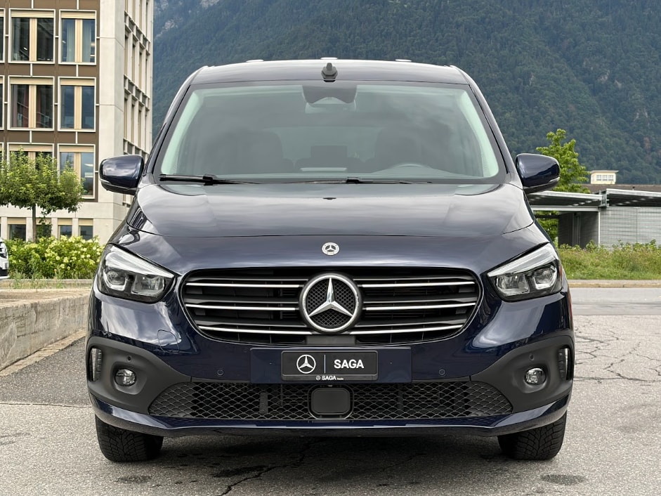 MERCEDES-BENZ T-Klasse T 180 Progressive Lang 7 Plätzer-showroom-element-1