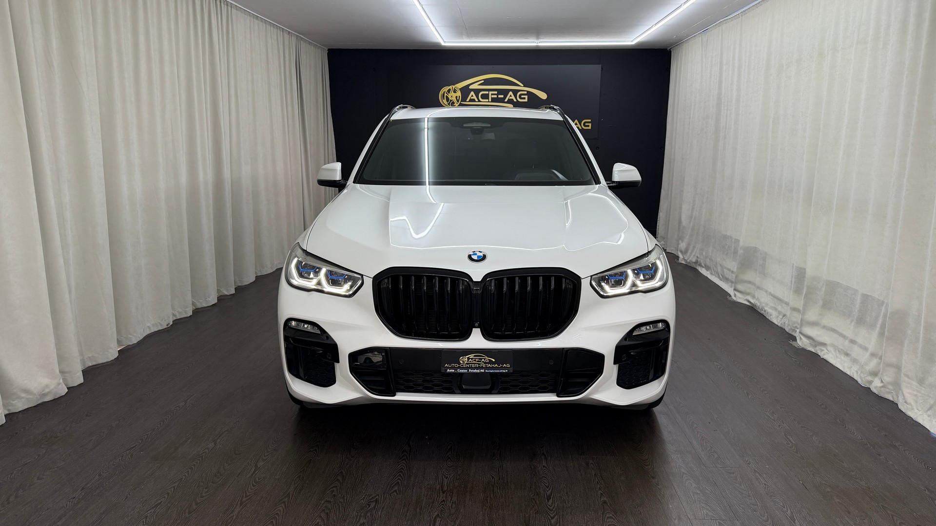 BMW X5 xDrive45e Steptronic-image-1