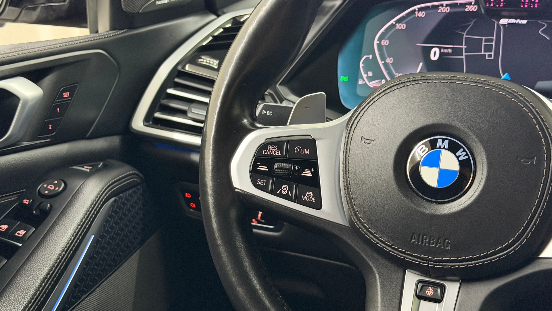 BMW X5 xDrive45e Steptronic-image-16