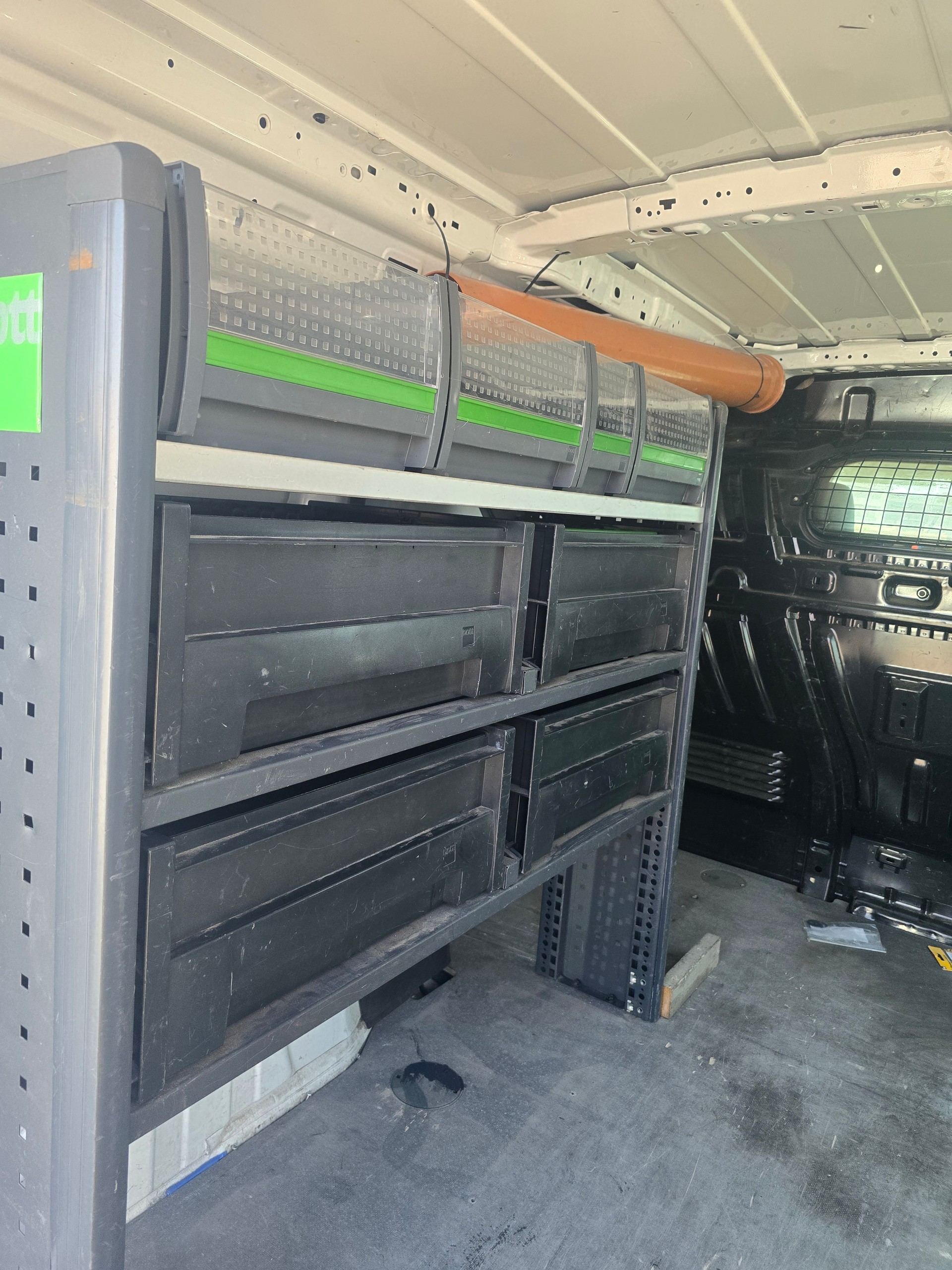 FORD Transit Connect Van T210 1.0 EcoBoost Ambiente-image-6