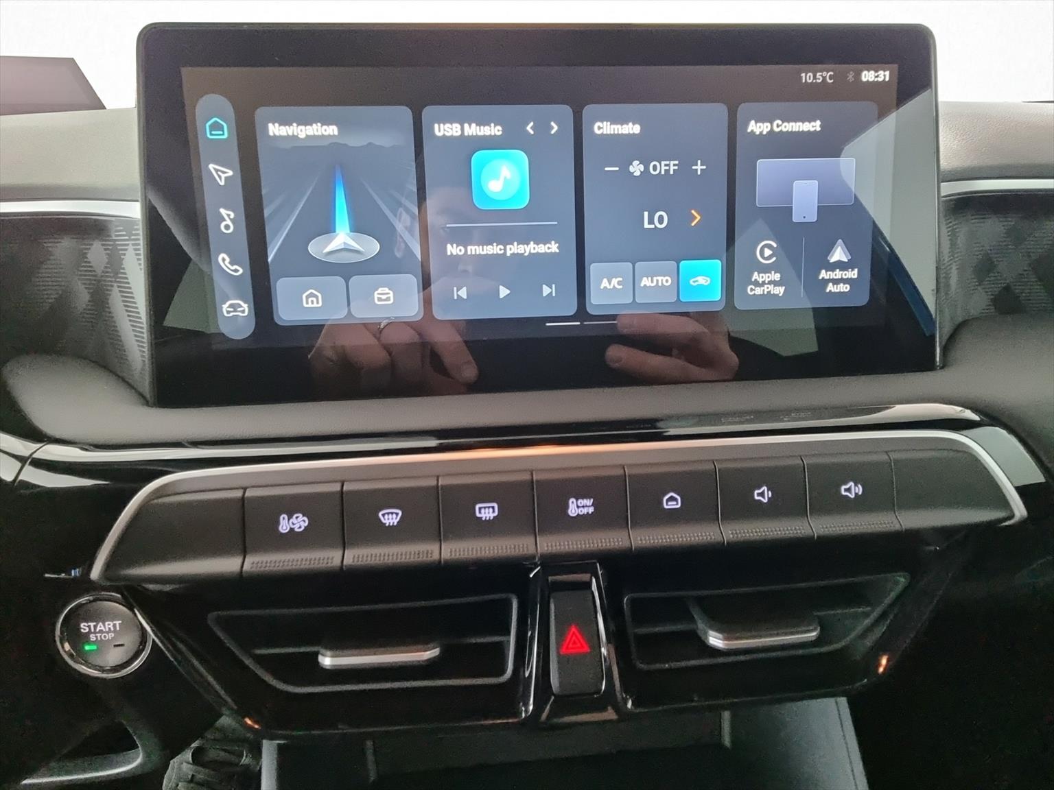 MG MG3 1.5 Hybrid Luxury Aut.-image-12
