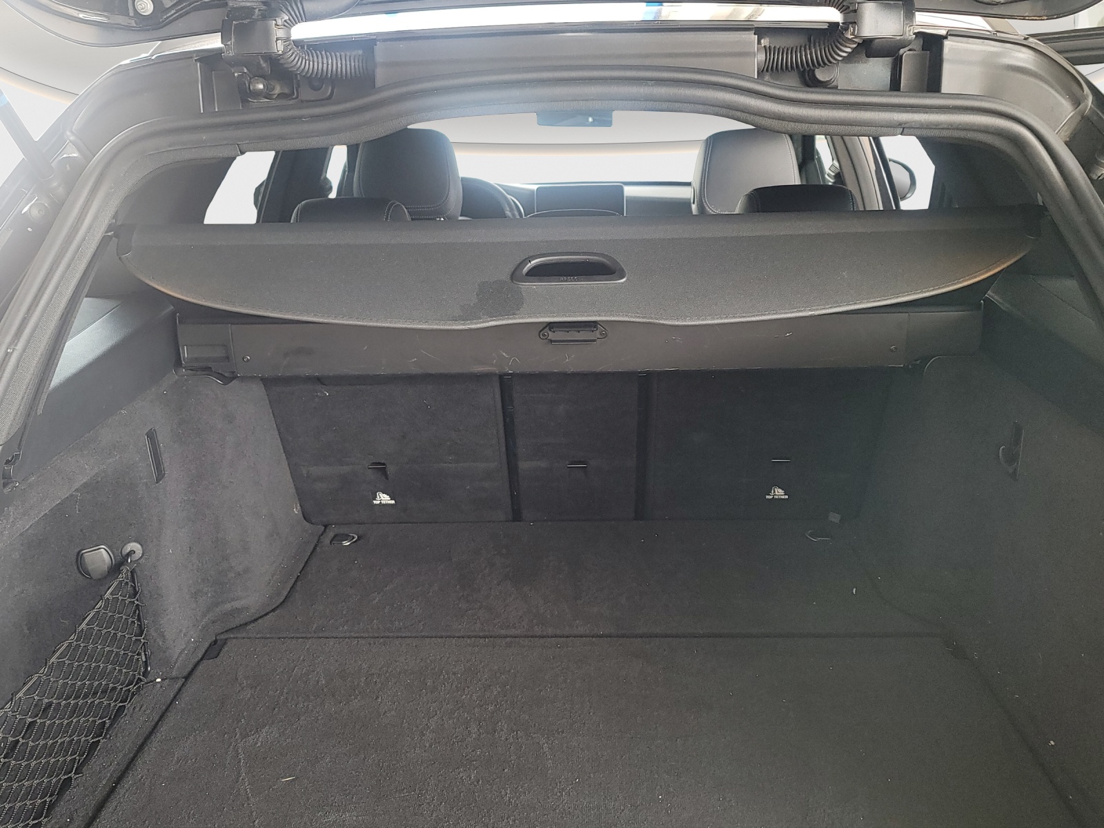 MERCEDES-BENZ C 300 d 4Matic 9G-Tronic-image-15