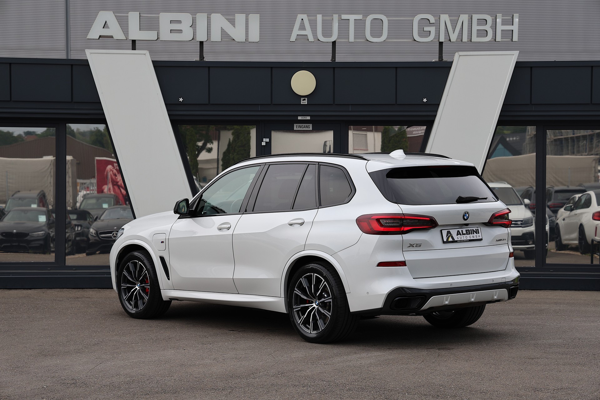 BMW X5 45e xDrive SAG-image-3