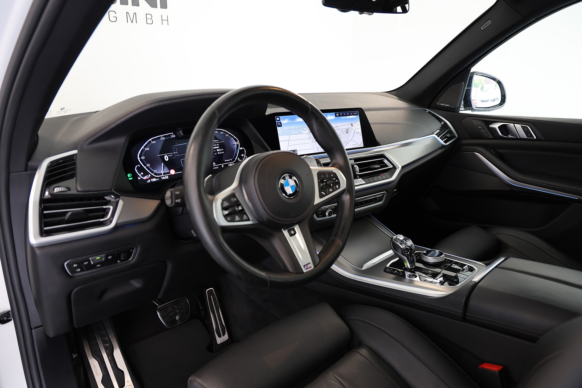 BMW X5 45e xDrive SAG-image-12