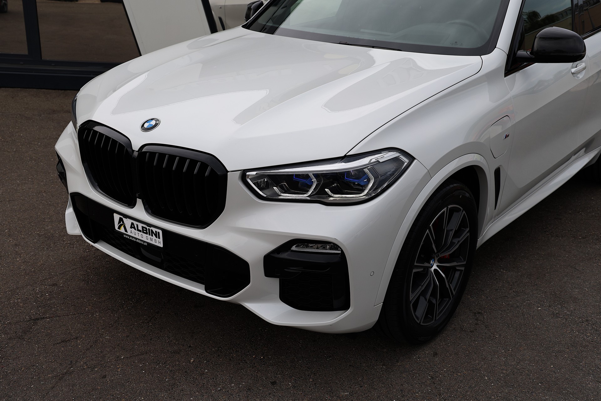 BMW X5 45e xDrive SAG-image-7