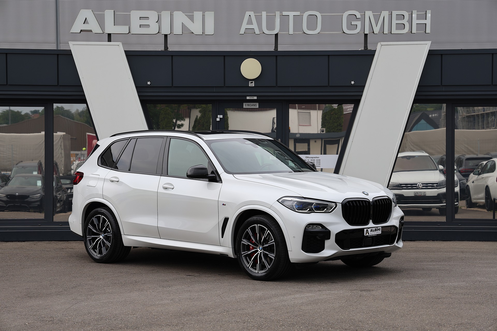 BMW X5 45e xDrive SAG-image-1