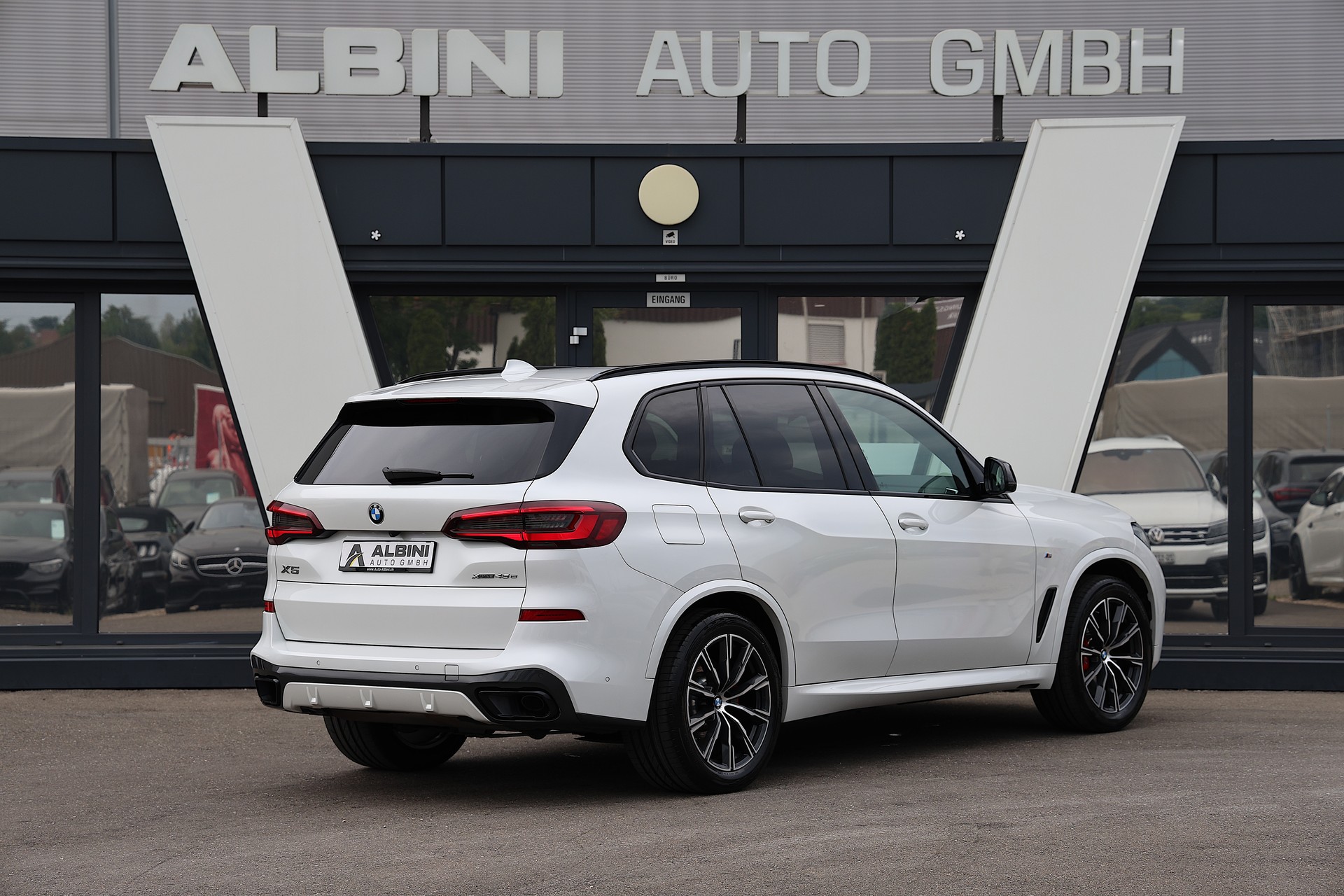 BMW X5 45e xDrive SAG-image-2