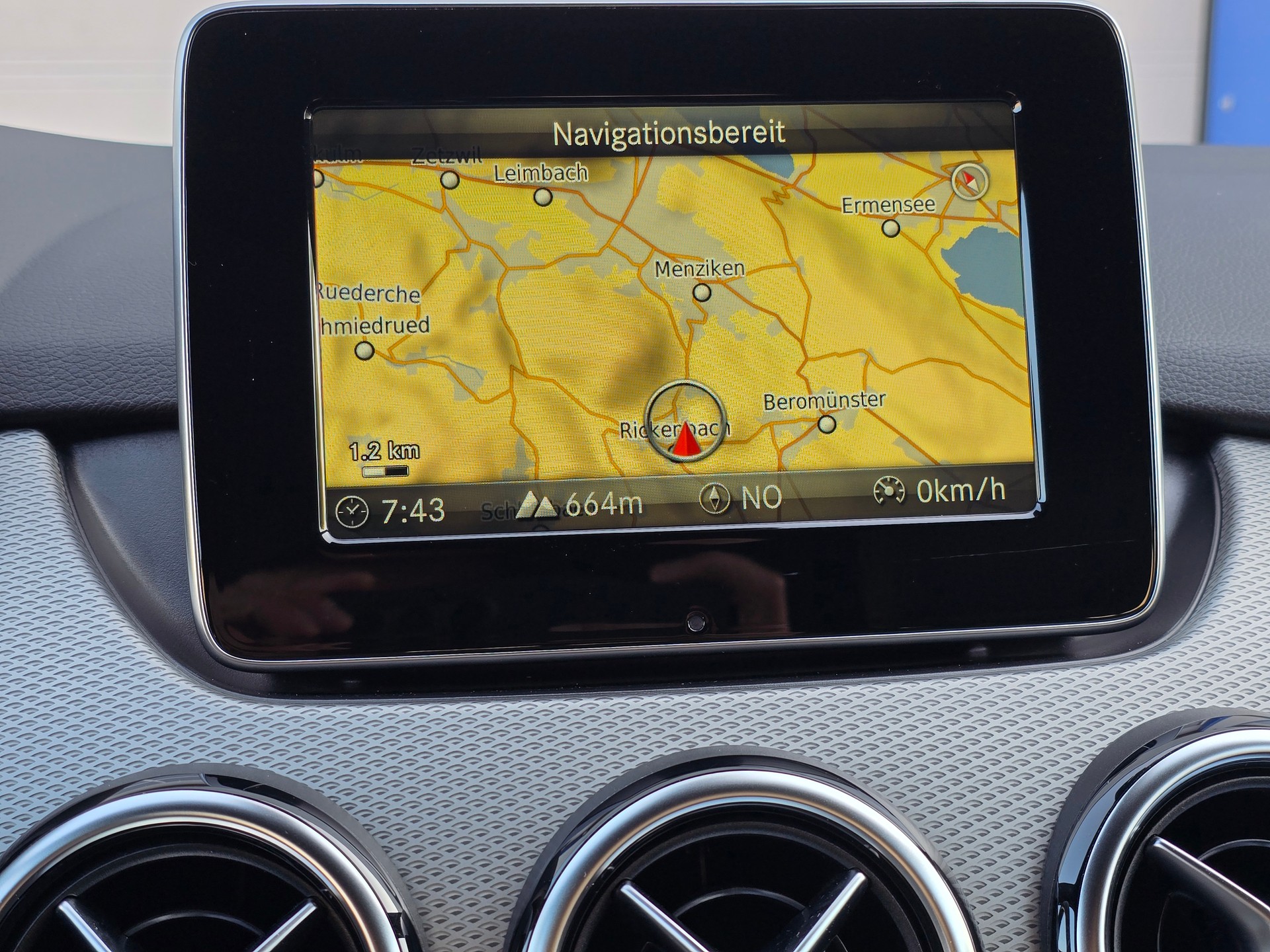 MERCEDES-BENZ B 220 Urban 4Matic 7G-DCT-image-20