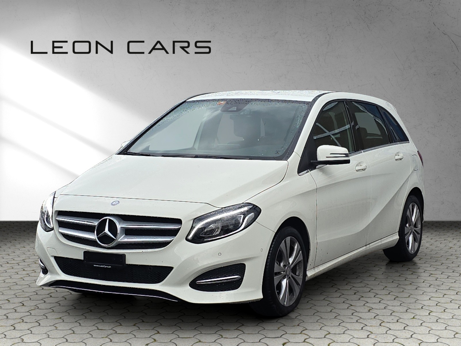 MERCEDES-BENZ B 220 Urban 4Matic 7G-DCT-image-0