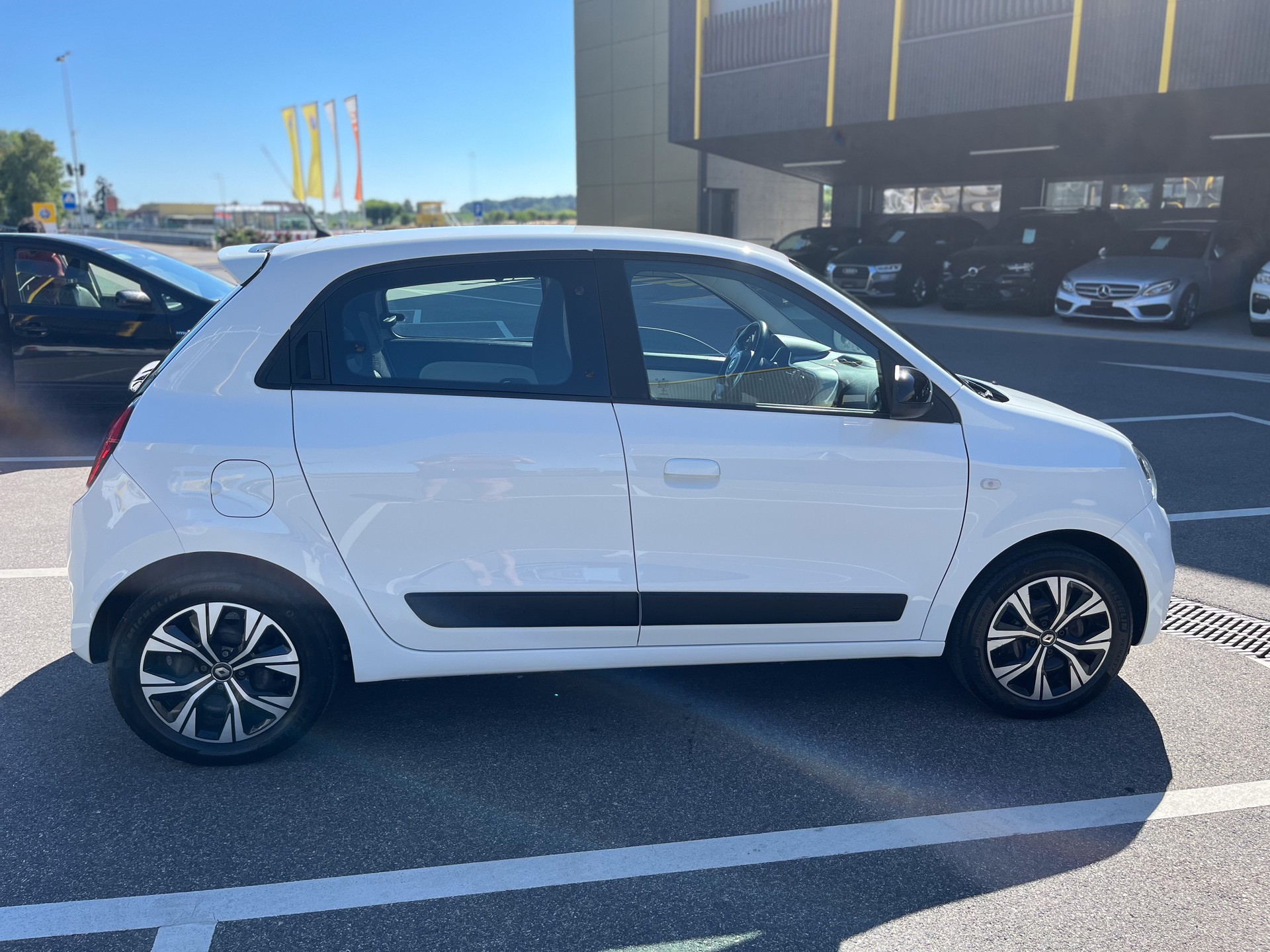 RENAULT 1.0 SCe 65 Zen-image-5