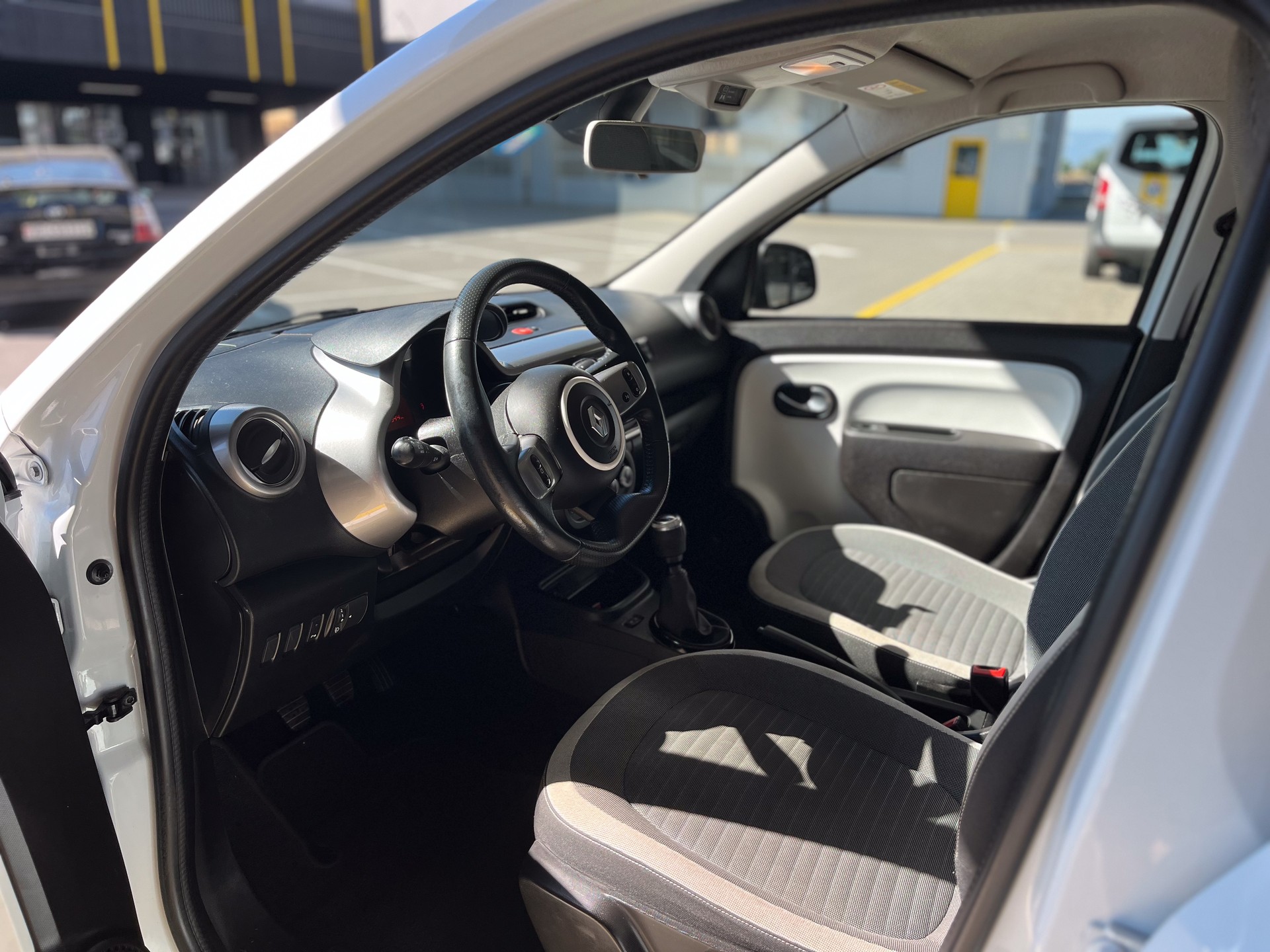 RENAULT 1.0 SCe 65 Zen-image-6