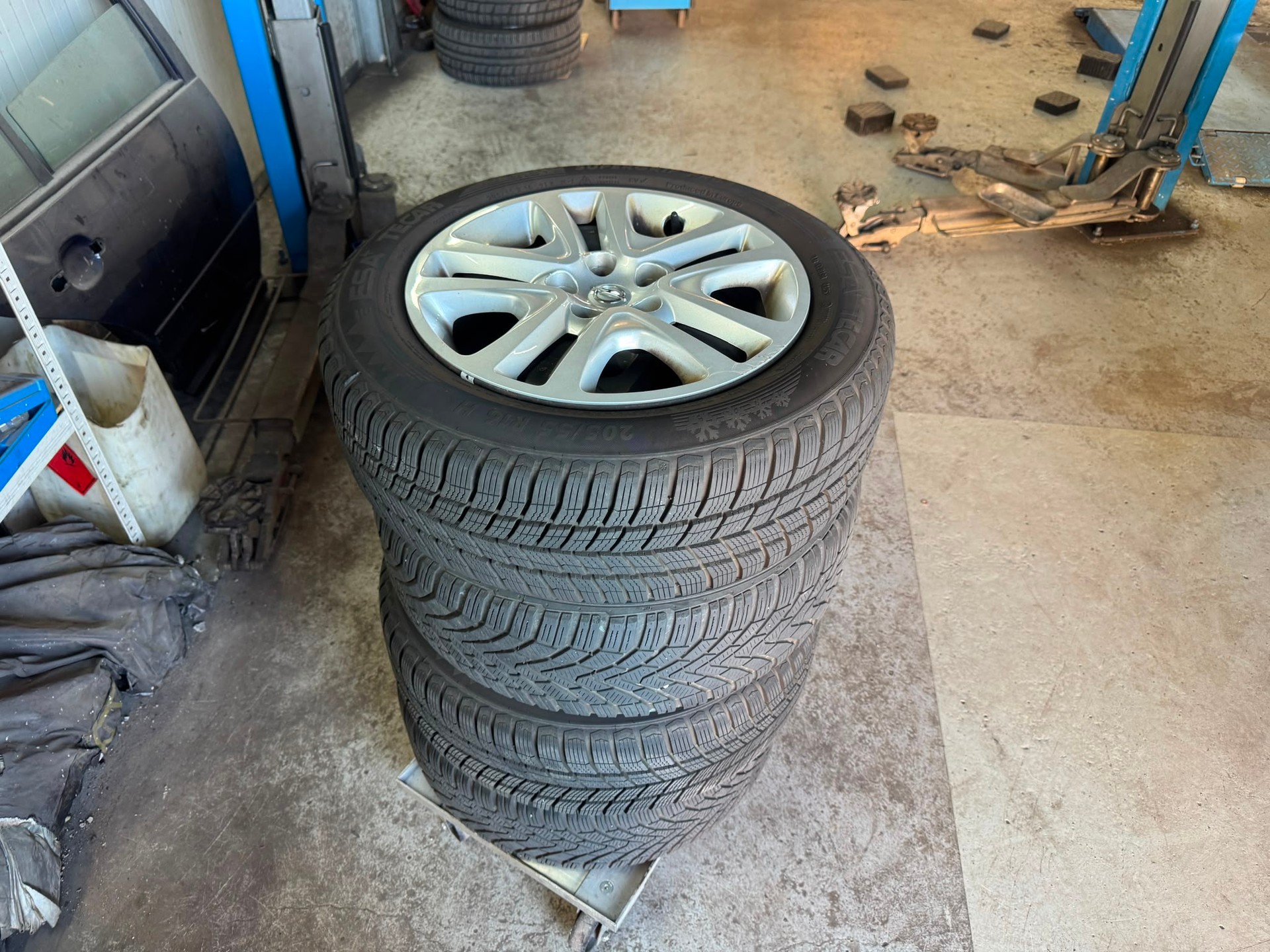 OPEL Astra 1.4i Turbo Dynamic-image-11