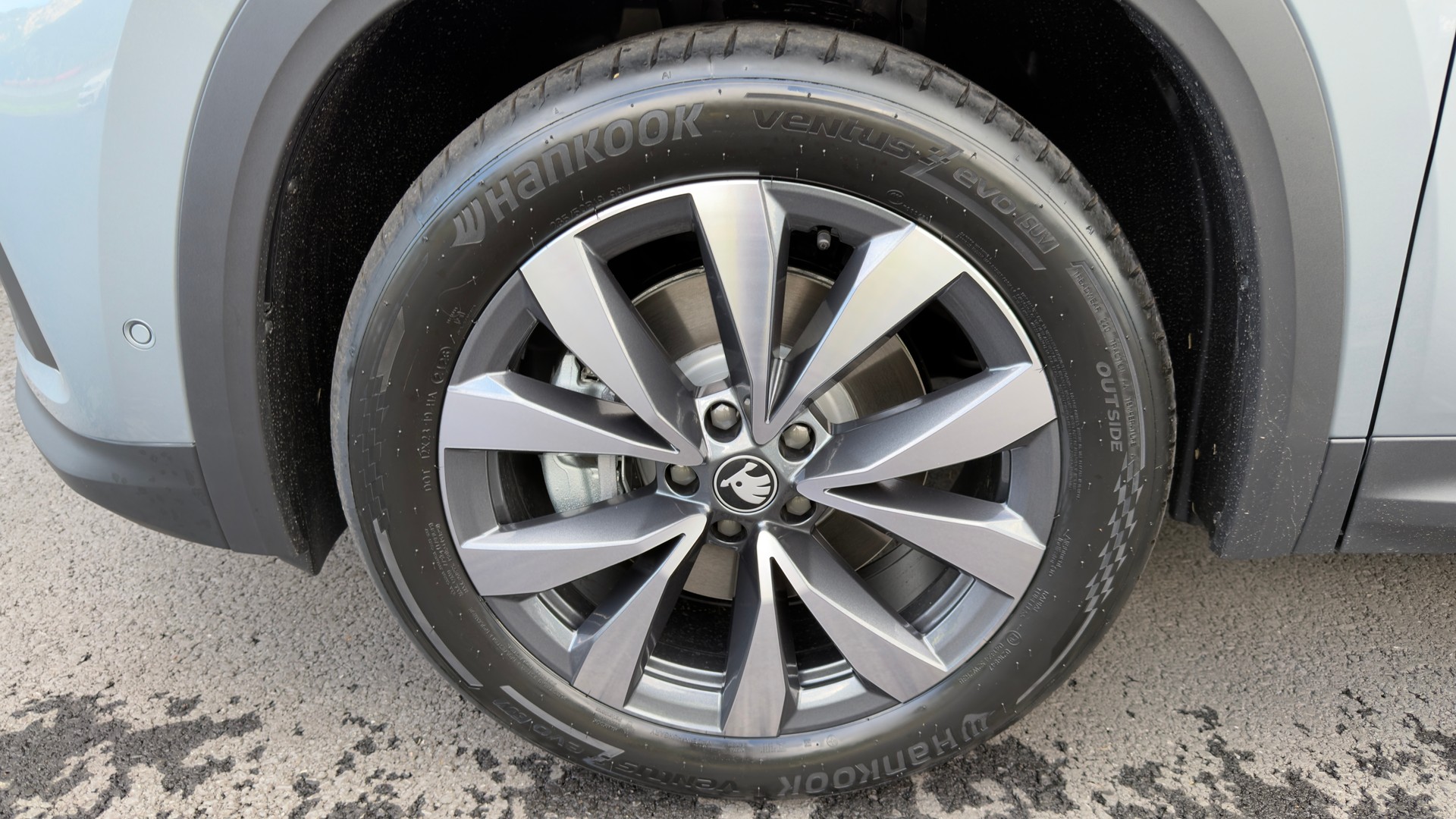 SKODA Kodiaq DY 2.0TSI 204PS 7DSG4x4 2000ccm 204PS/150kW 4 Zylinder TSI Benzin-image-3