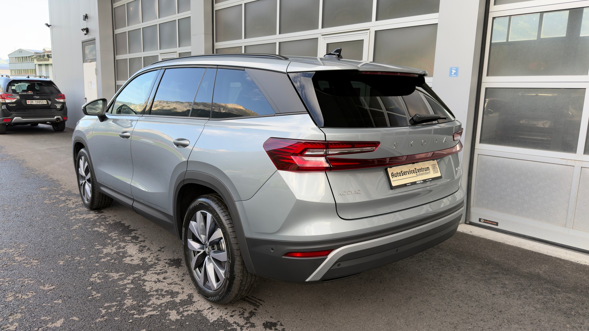 SKODA Kodiaq DY 2.0TSI 204PS 7DSG4x4 2000ccm 204PS/150kW 4 Zylinder TSI Benzin-image-1
