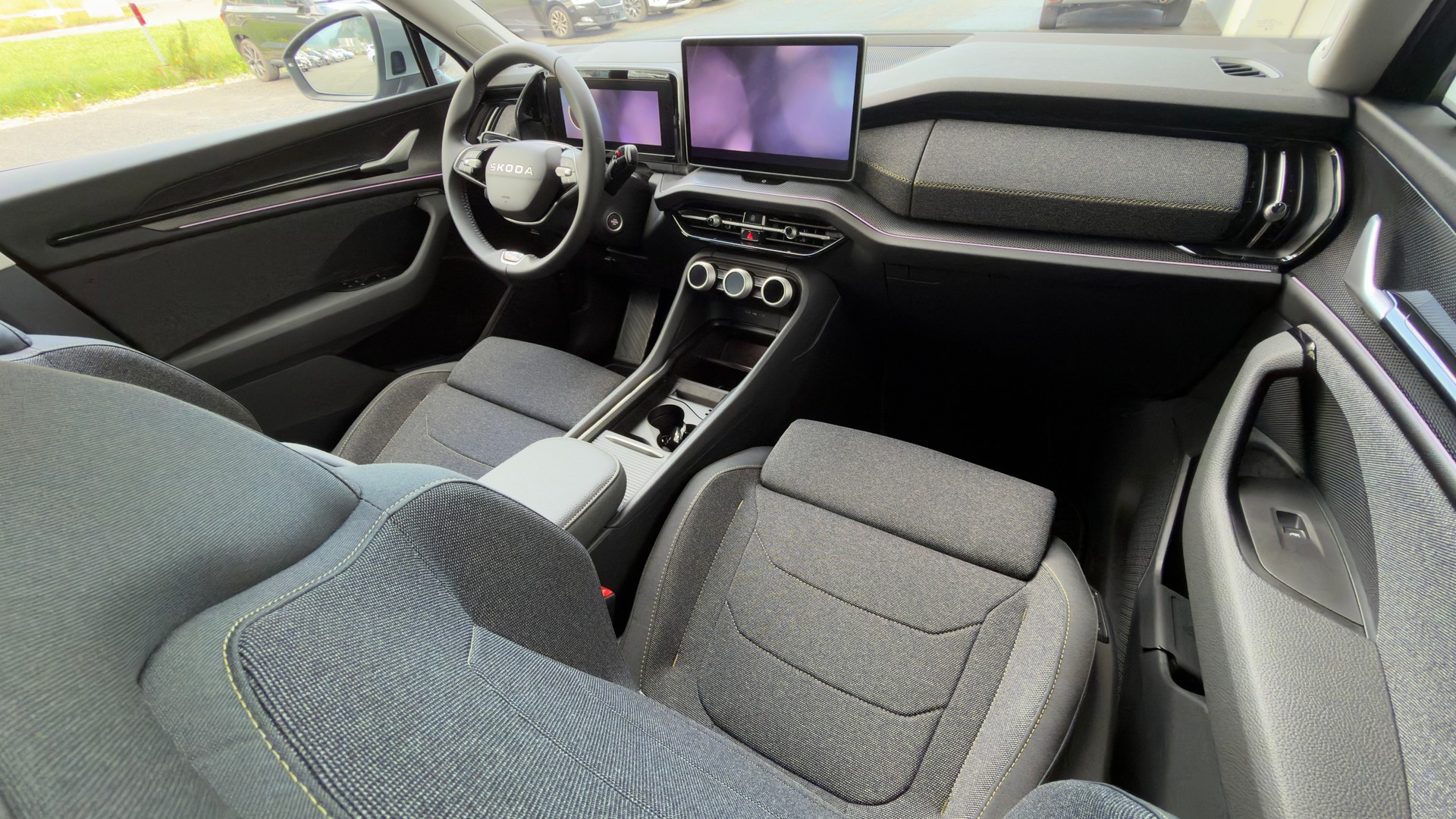 SKODA Kodiaq DY 2.0TSI 204PS 7DSG4x4 2000ccm 204PS/150kW 4 Zylinder TSI Benzin-image-12