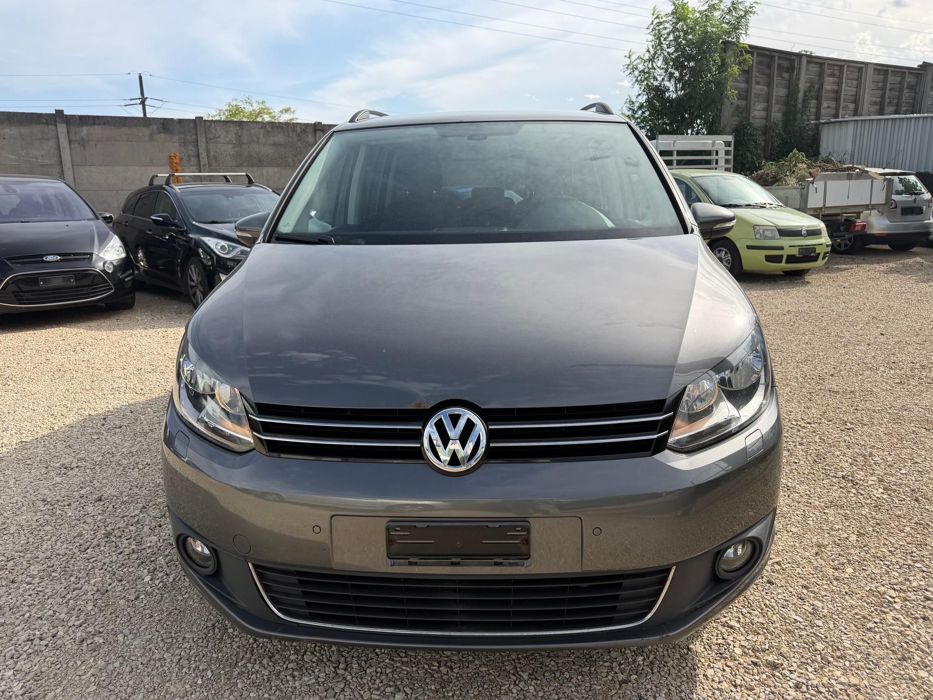 VW Touran 2.0 TDI BlueMotion Technology Design-image-1