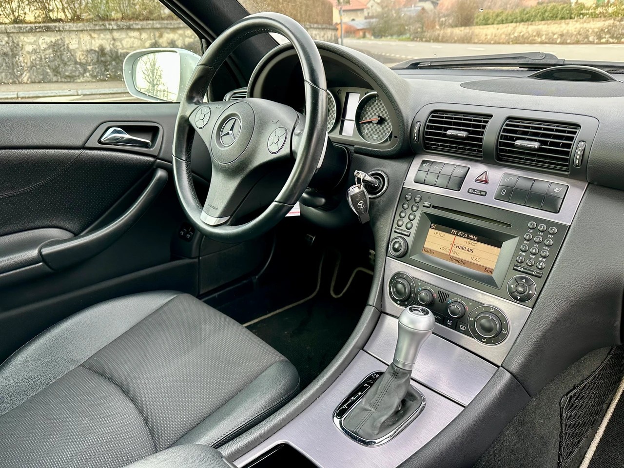 MERCEDES-BENZ CLC 200 Kompressor Automatic-image-11