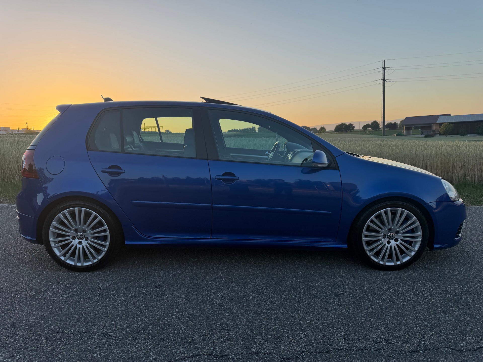 VW Golf R32 4Motion-image-6