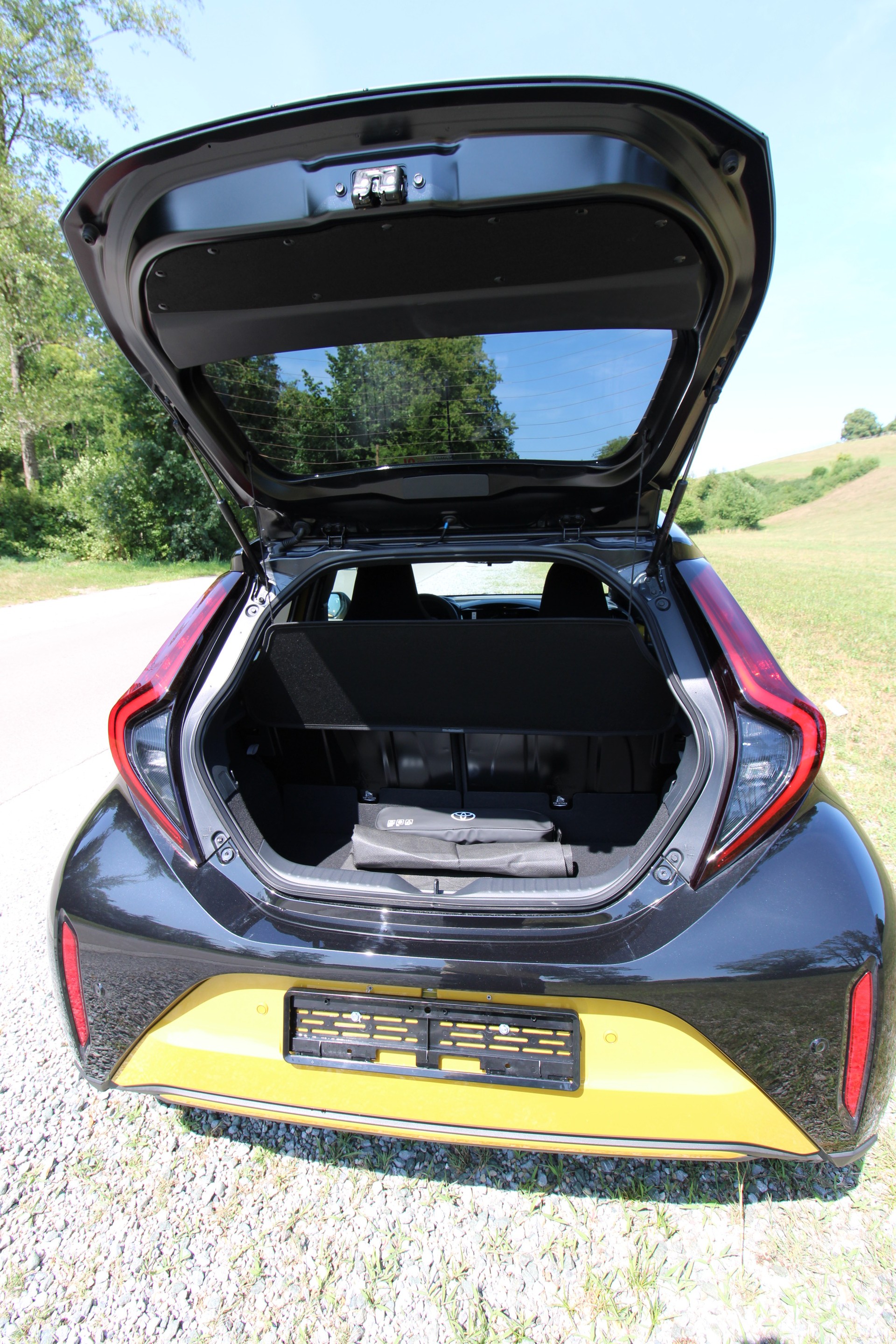 TOYOTA 1.5 VVT-i HSD GR Sport-image-4
