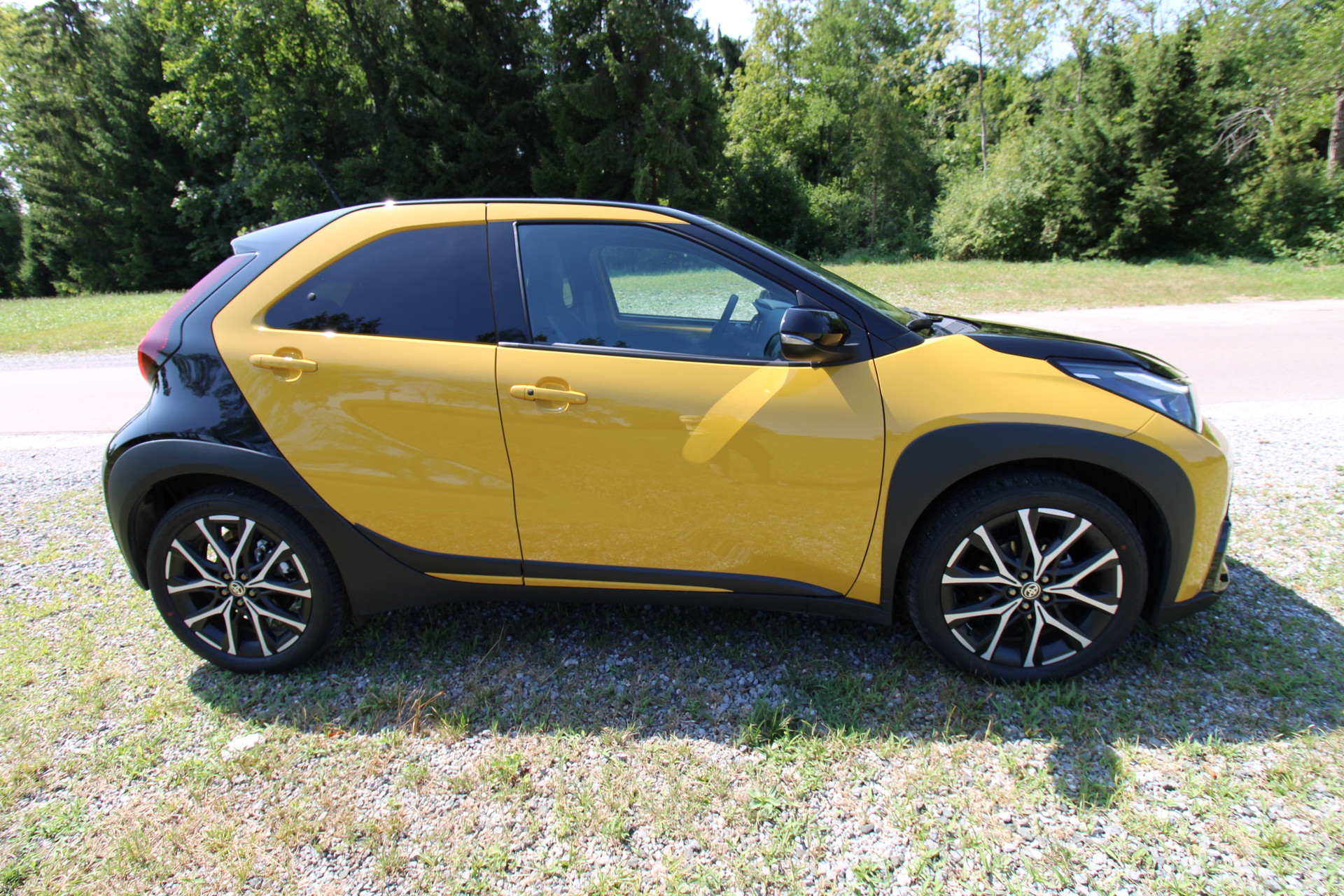 TOYOTA 1.5 VVT-i HSD GR Sport-image-1