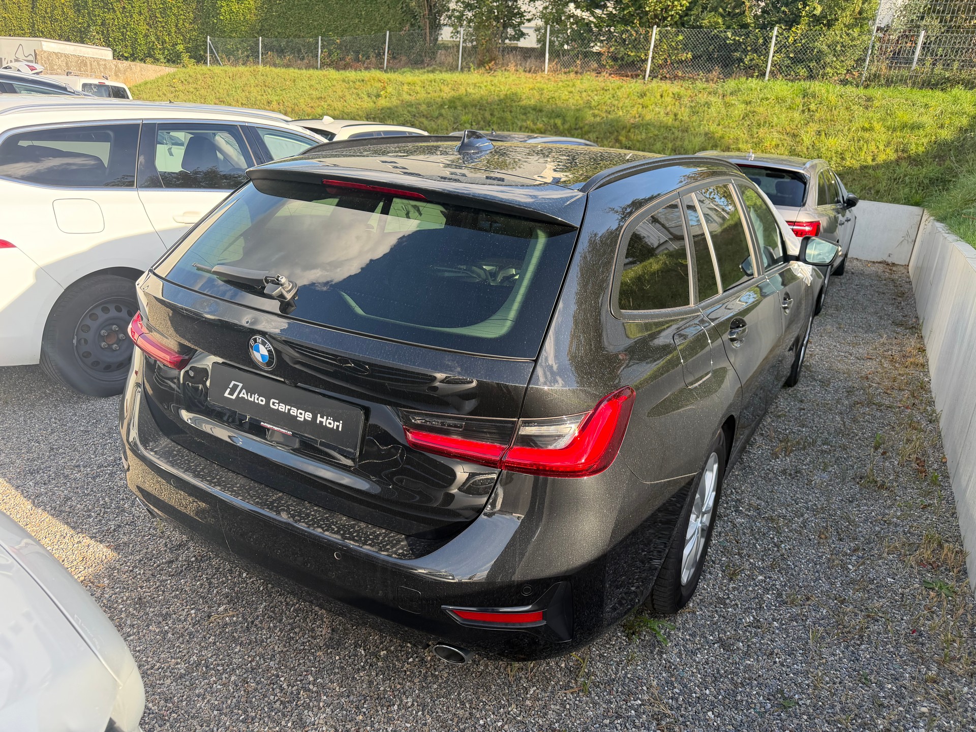 BMW 318d G21 48V Touring Steptronic-image-2