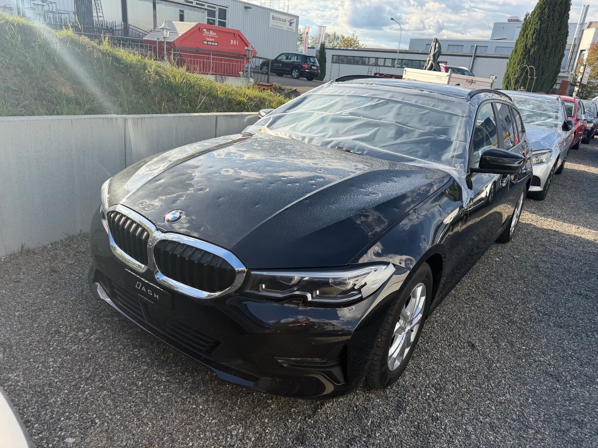 BMW 318d G21 48V Touring Steptronic-image-3