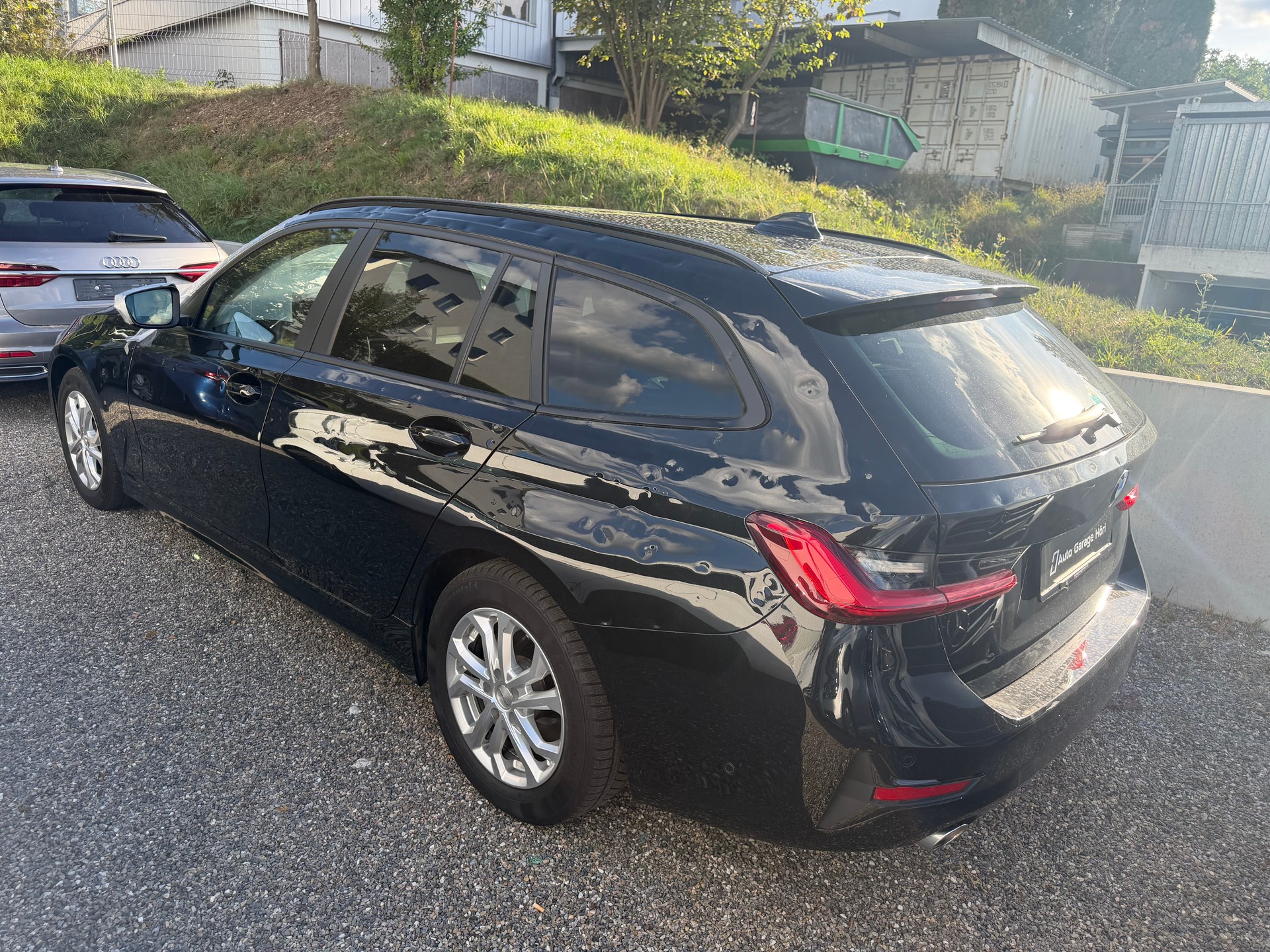 BMW 318d G21 48V Touring Steptronic-image-4