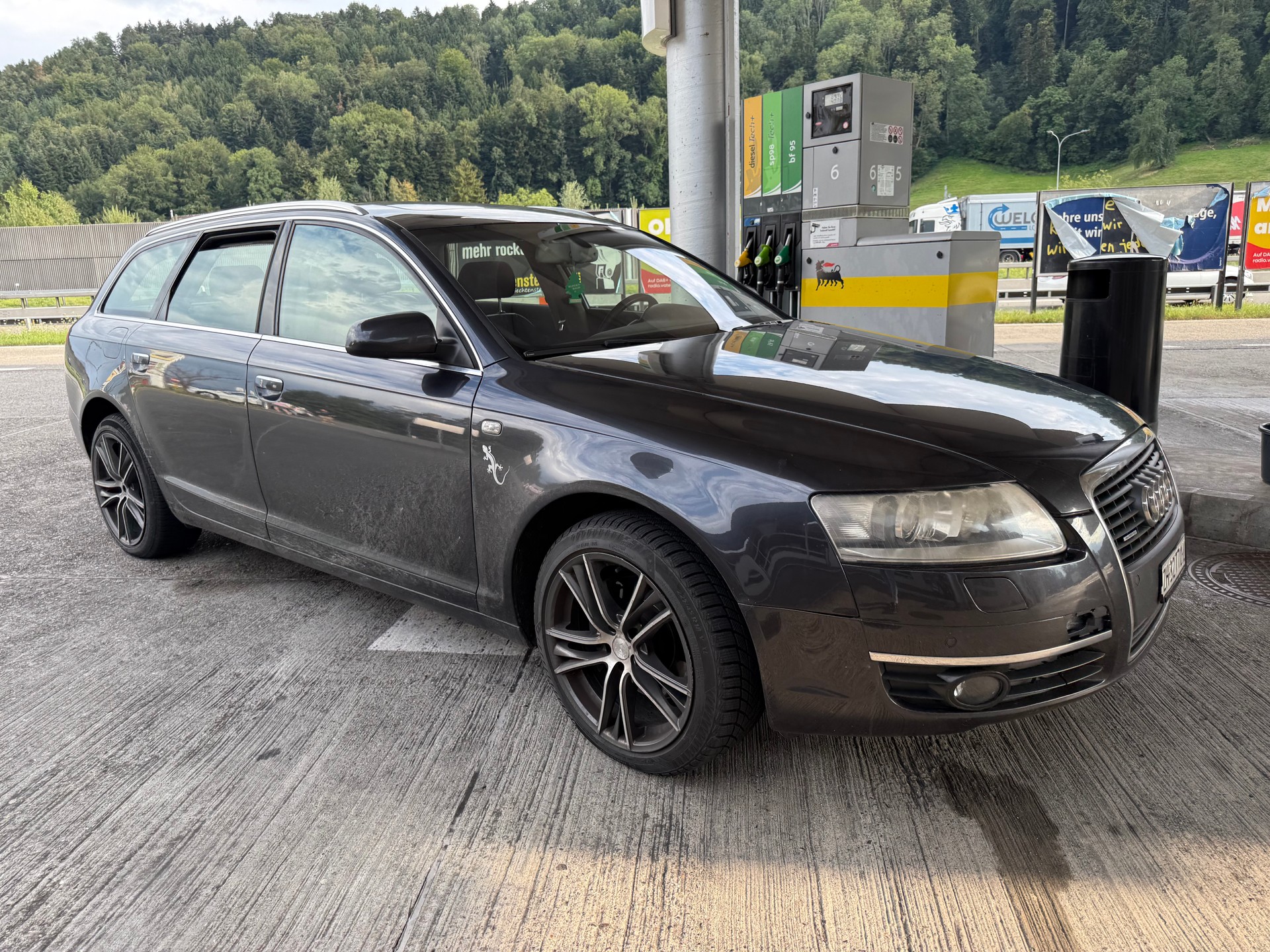 AUDI A6 Avant 3.0 V6 TDI quattro-image-6