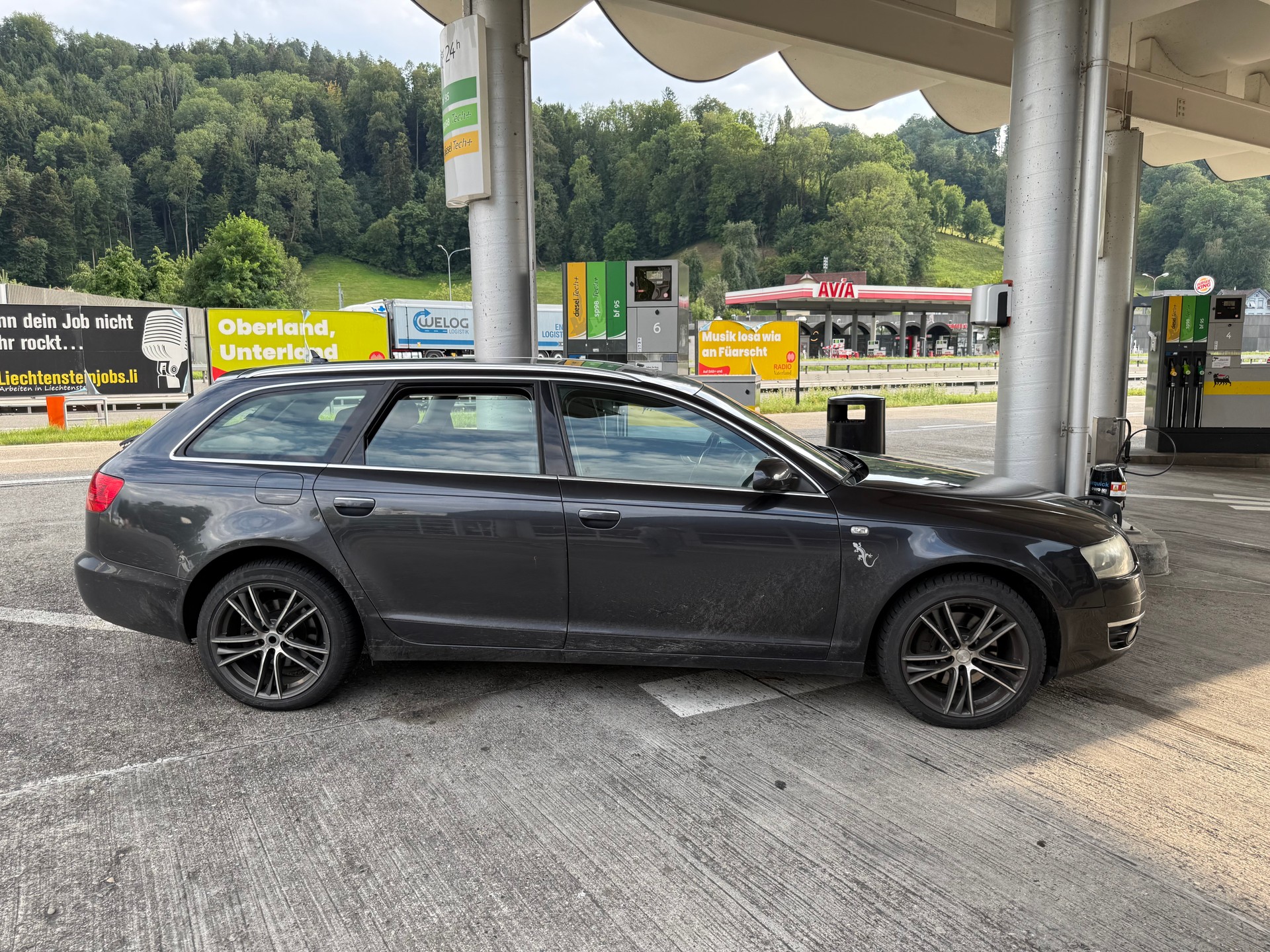 AUDI A6 Avant 3.0 V6 TDI quattro-image-5