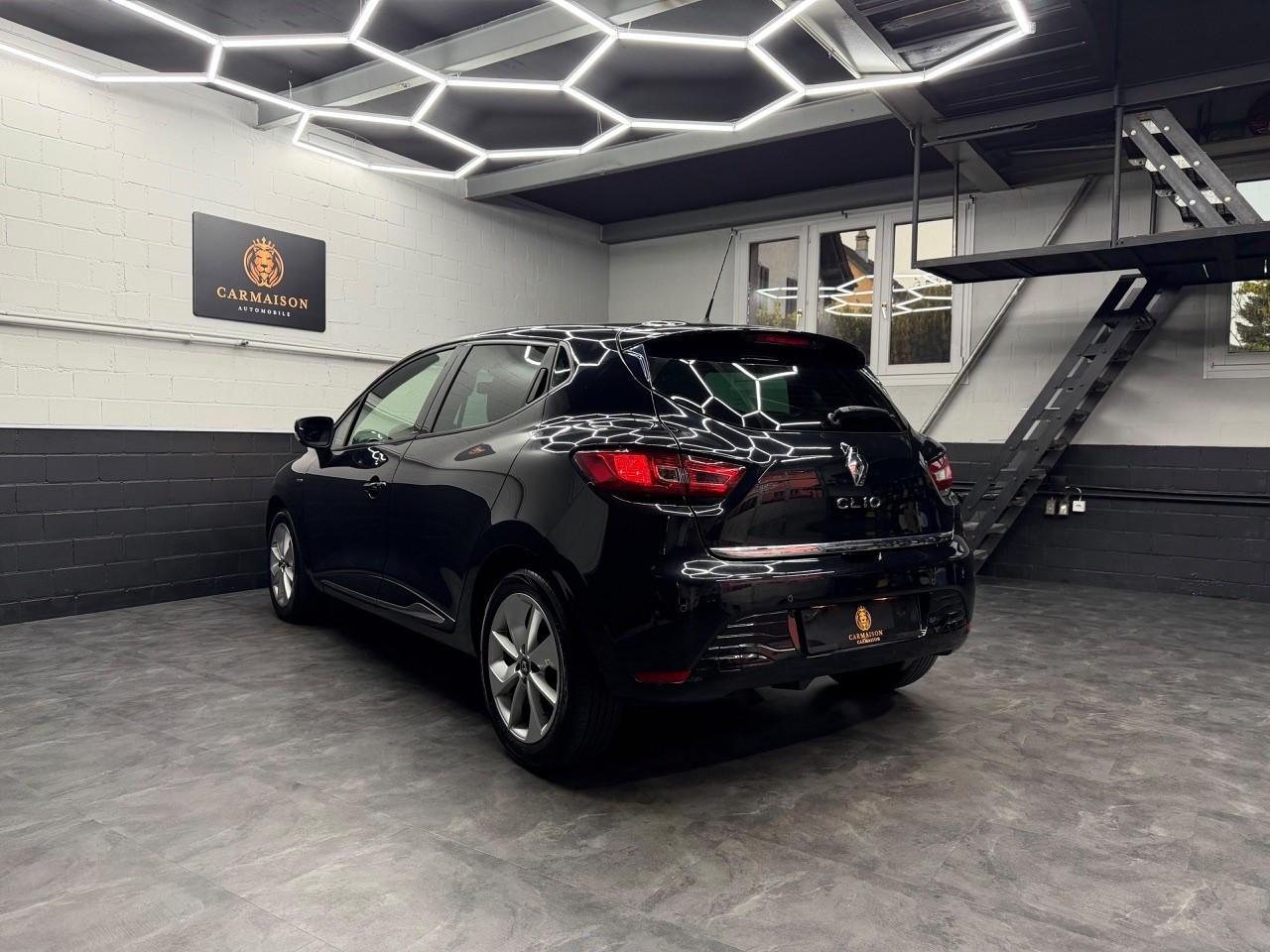 RENAULT Clio 1.2 16V | CH-Auto | Automat | Tempomat | Limited Edition-image-6