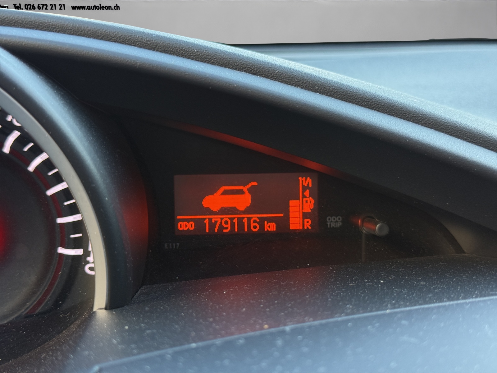 TOYOTA Verso 2.0 D-4D Luna-image-10