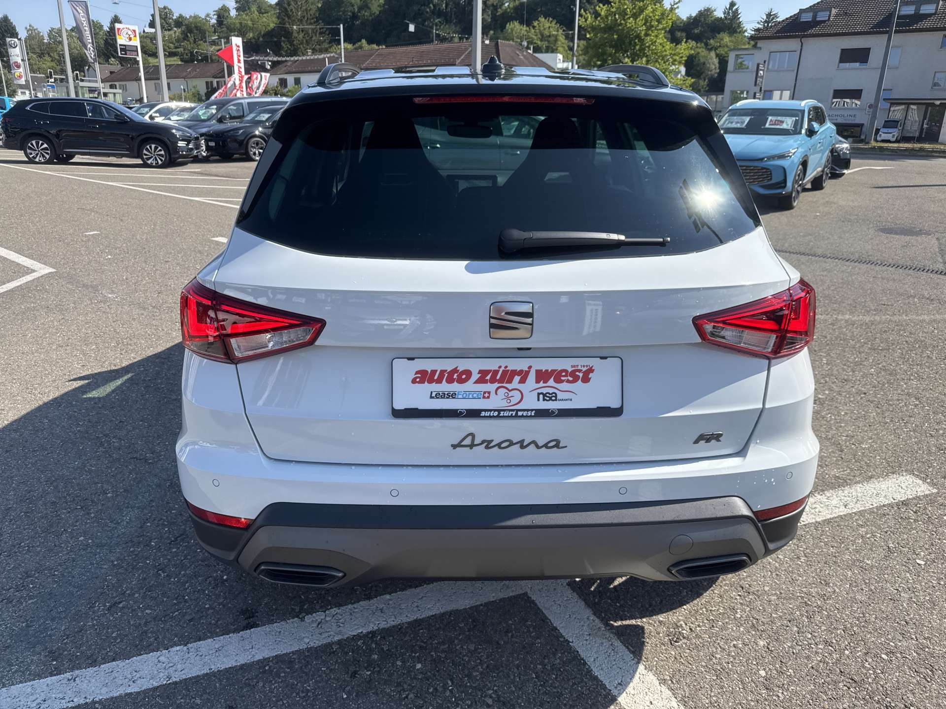 SEAT Arona 1.5 Eco TSi FR DSG-Automat-image-14