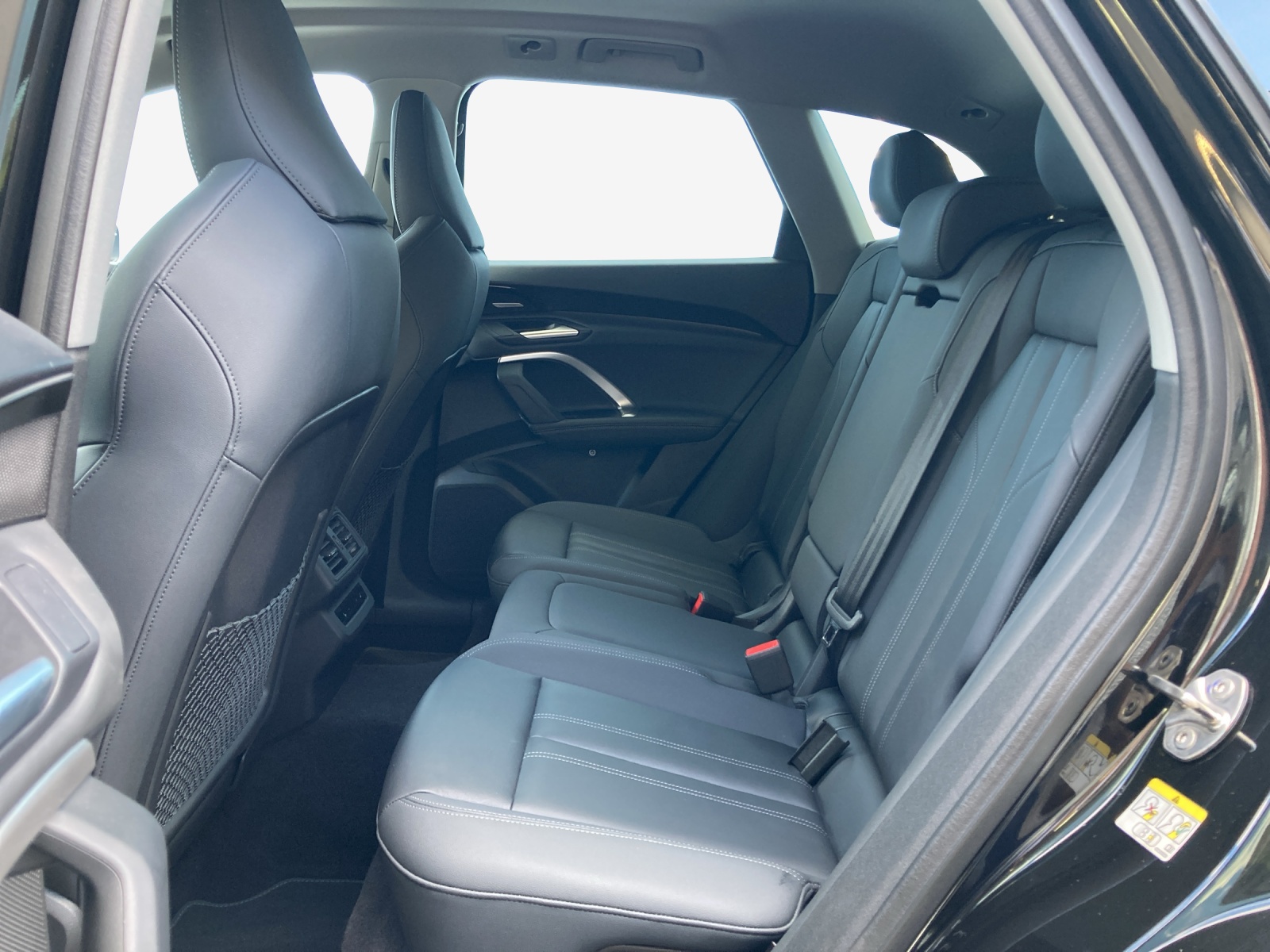 AUDI Q5 TDI quattro 150 kW S-tronic-image-11