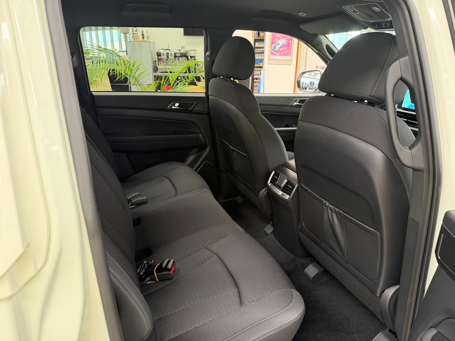 KGM-SsangYong Grand Musso 2.2 Platinum 4WD-image-7