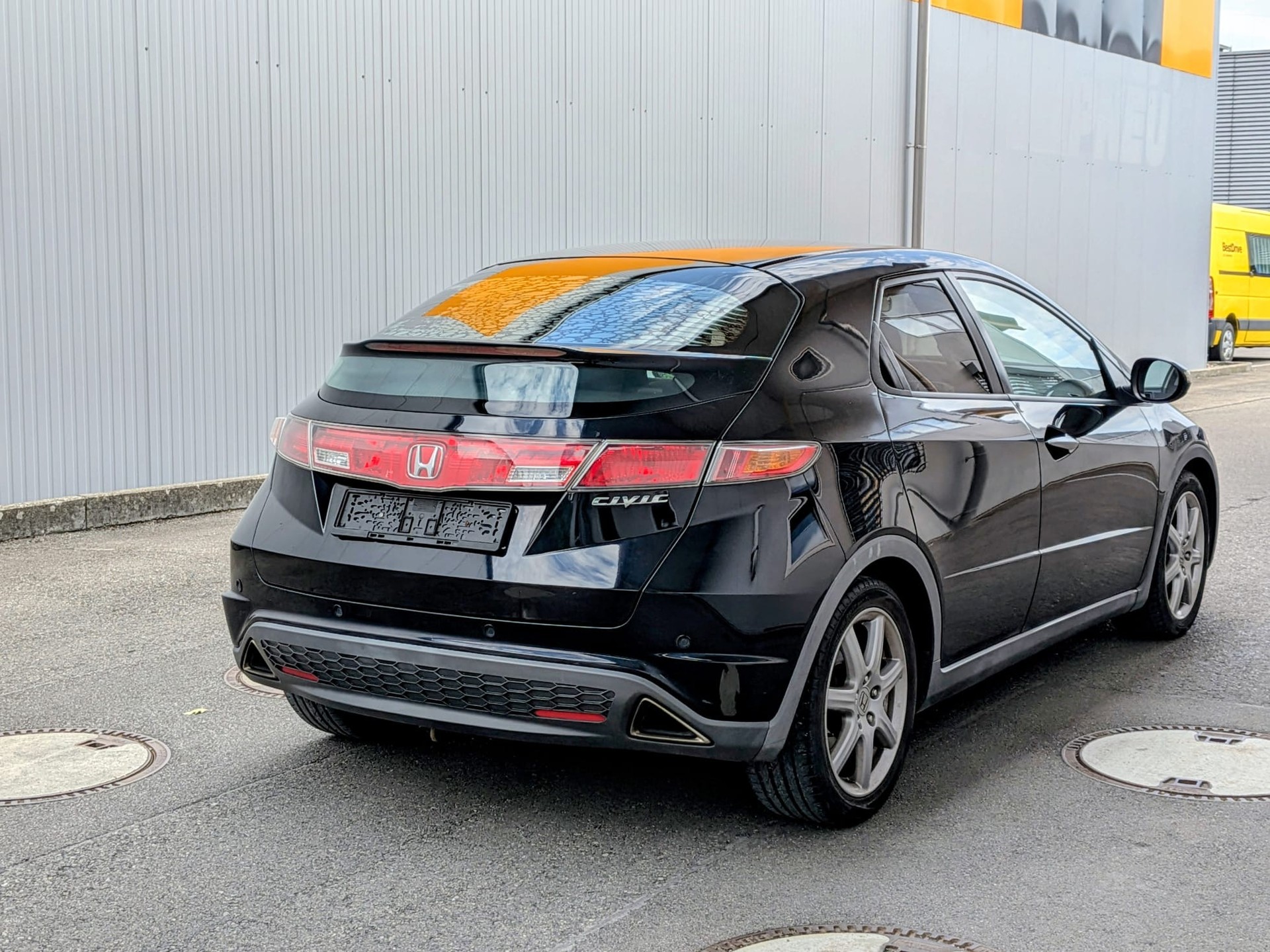 HONDA Civic 1.8i-image-2