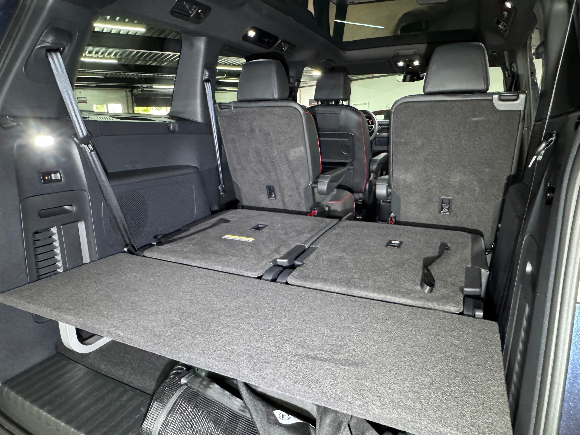 VW ID.Buzz NWB GTX 4 Motion Allrad / 340PS / AHK / Vollausstattung-image-13