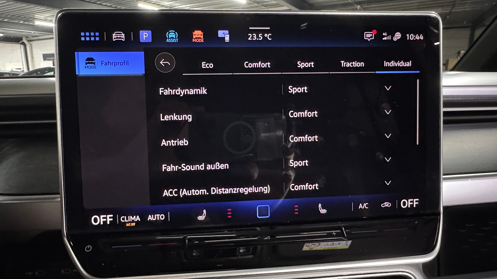 VW ID.Buzz NWB GTX 4 Motion Allrad / 340PS / AHK / Vollausstattung-image-21