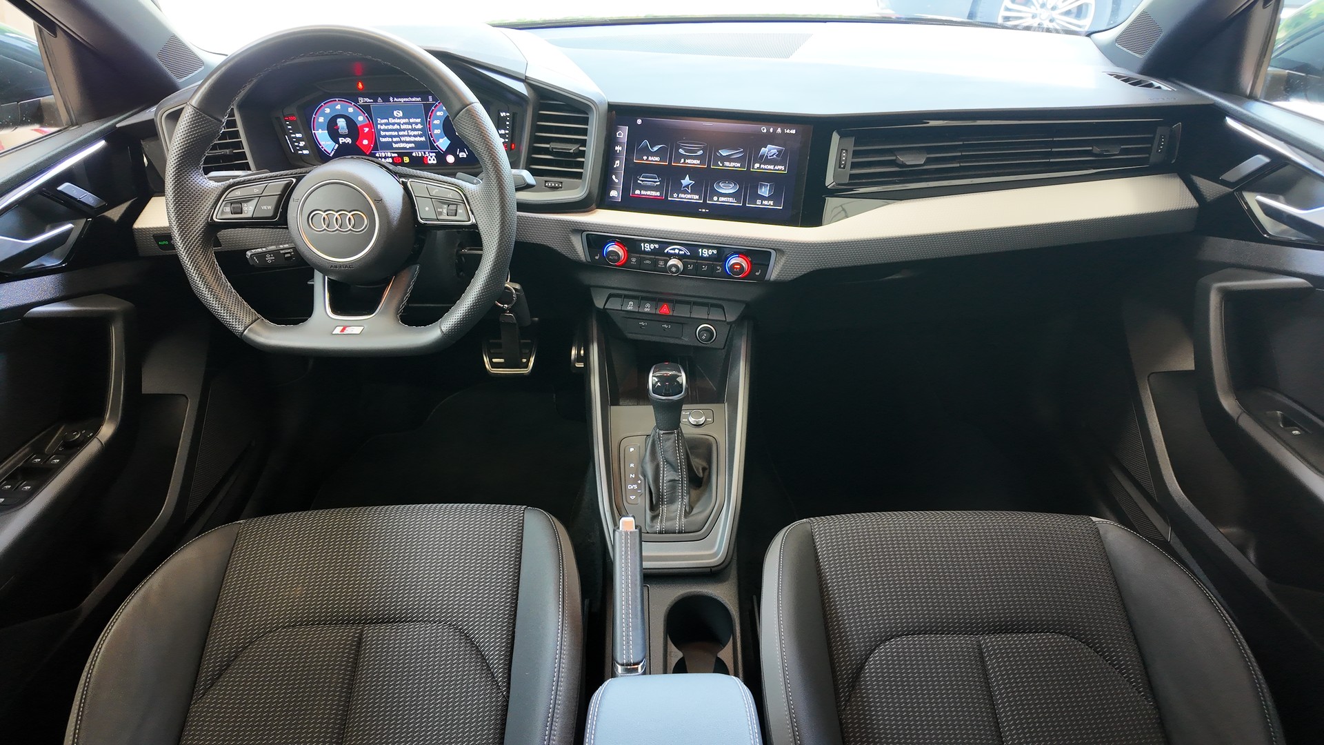 AUDI A1 Sportback 25 TFSI advanced S-Line S-tronic-image-7